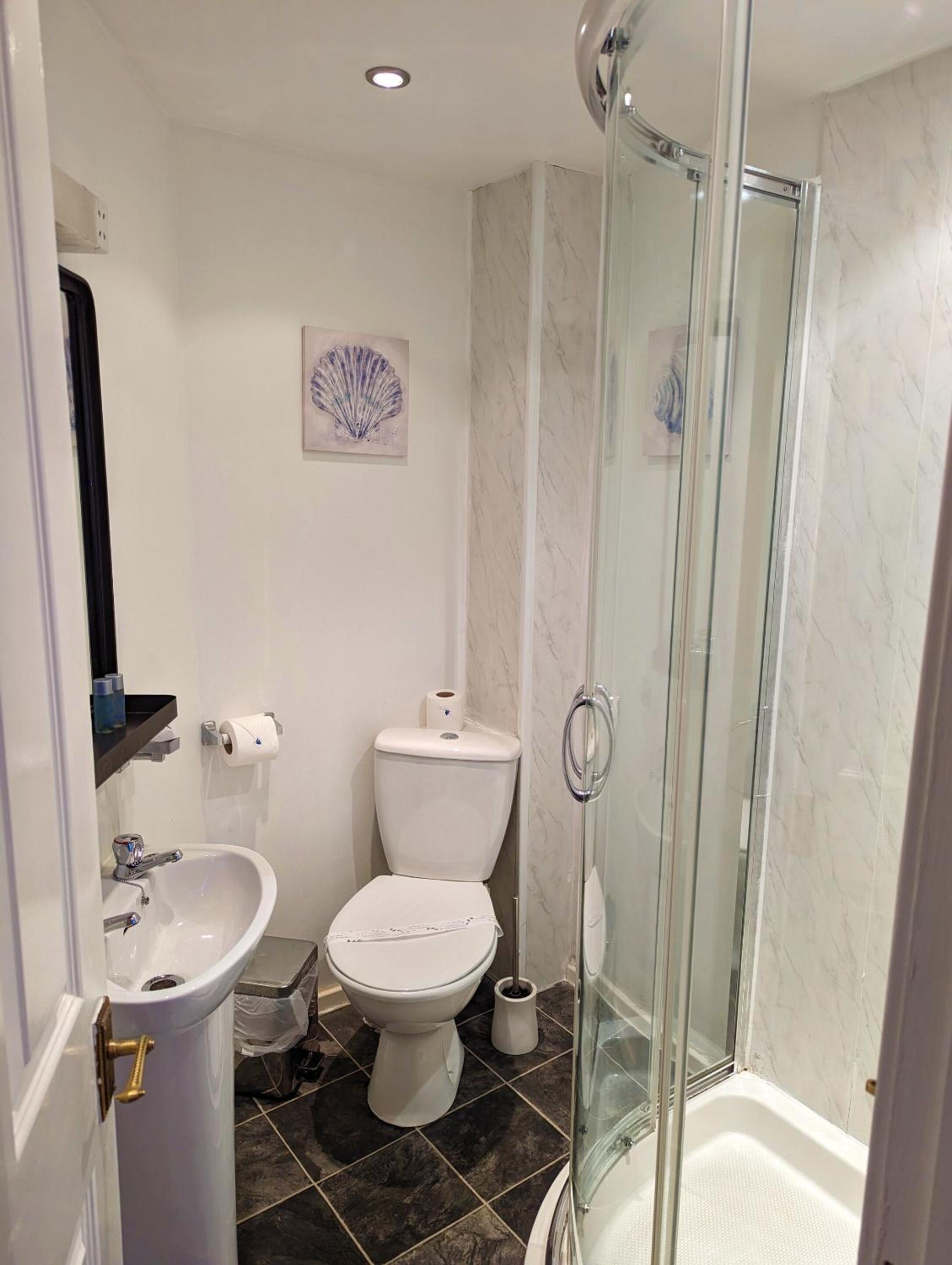 Standard Double Room photo 2