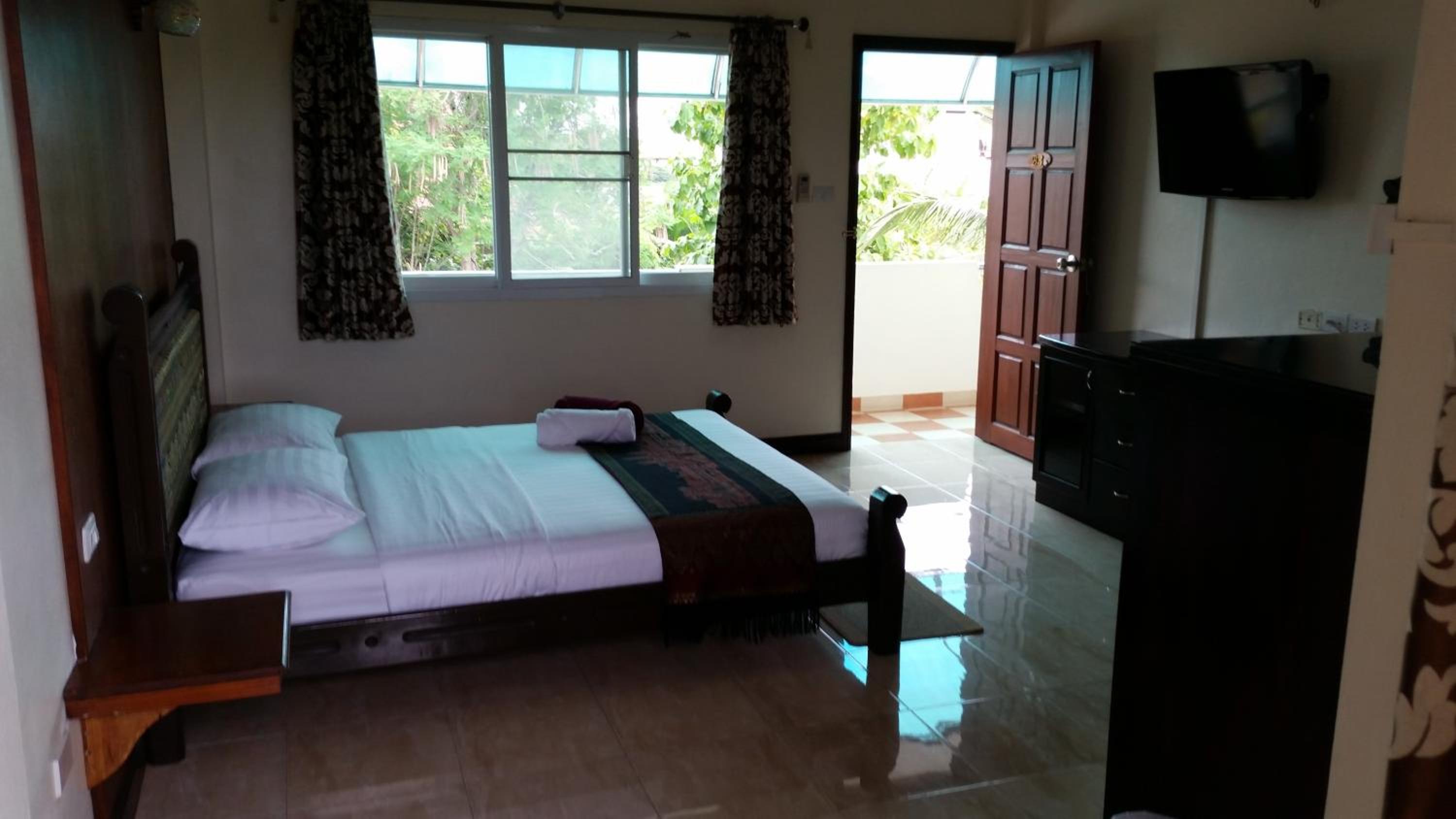 Deluxe Double Room photo 2
