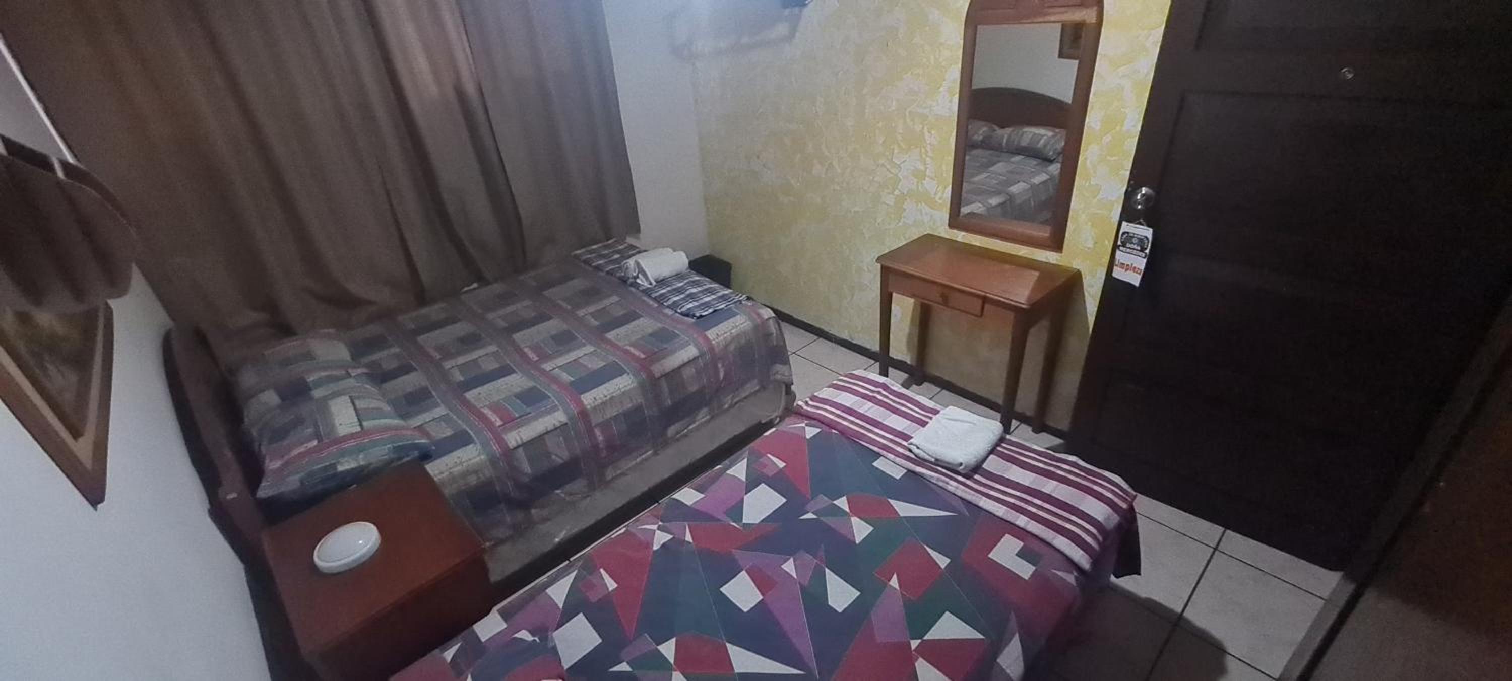 Standard Double Room with Shared Bathroom photo 3