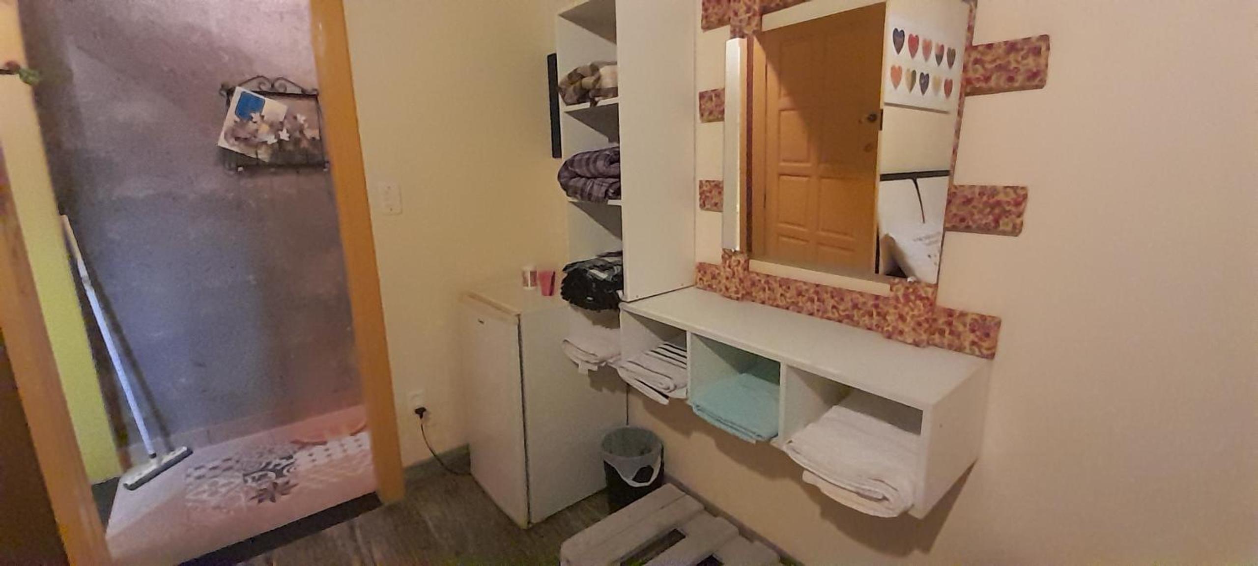 Quadruple Room With Private Bathroom photo 2