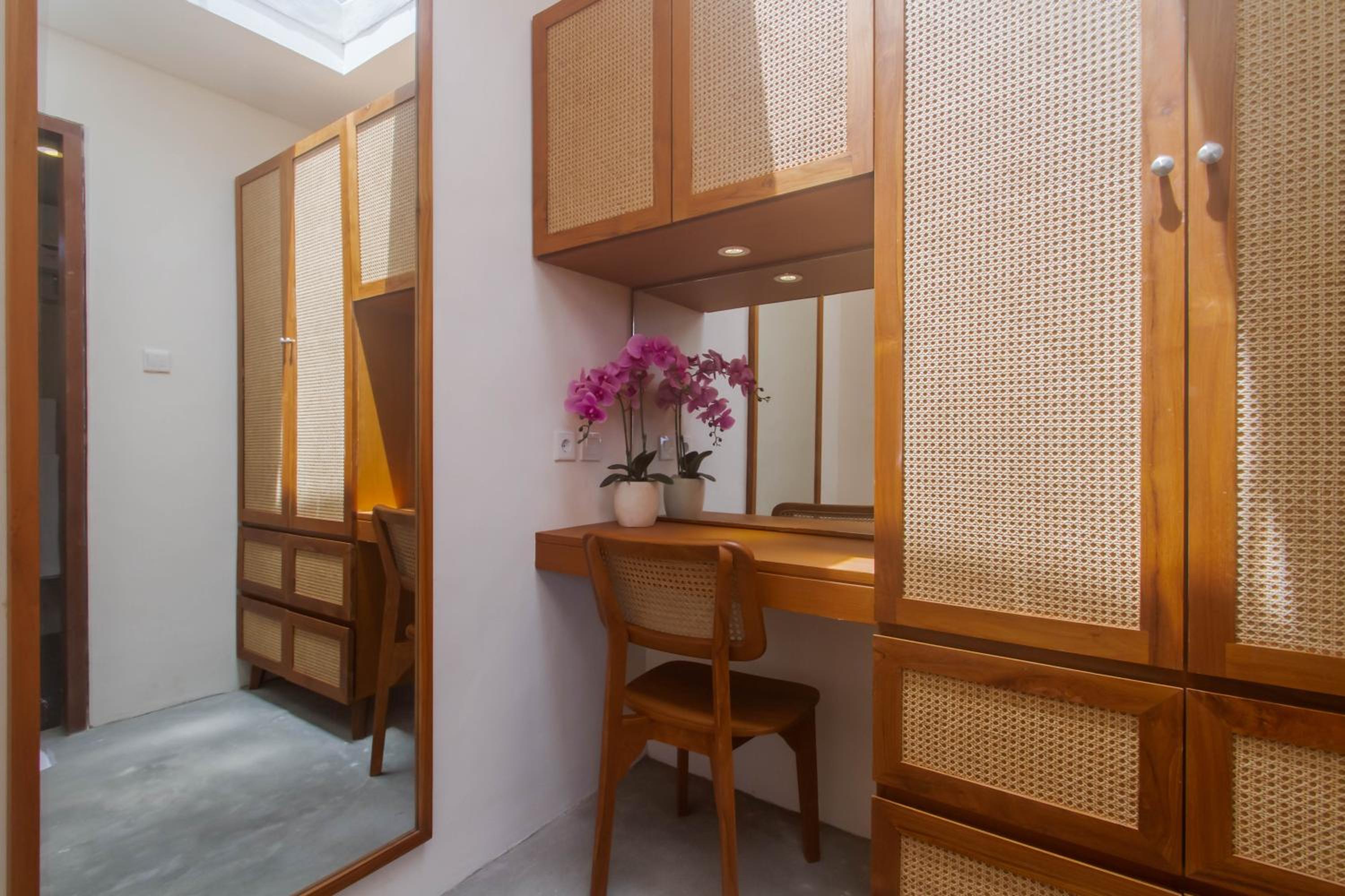 Superior Twin Room with Garden View - Photo 4