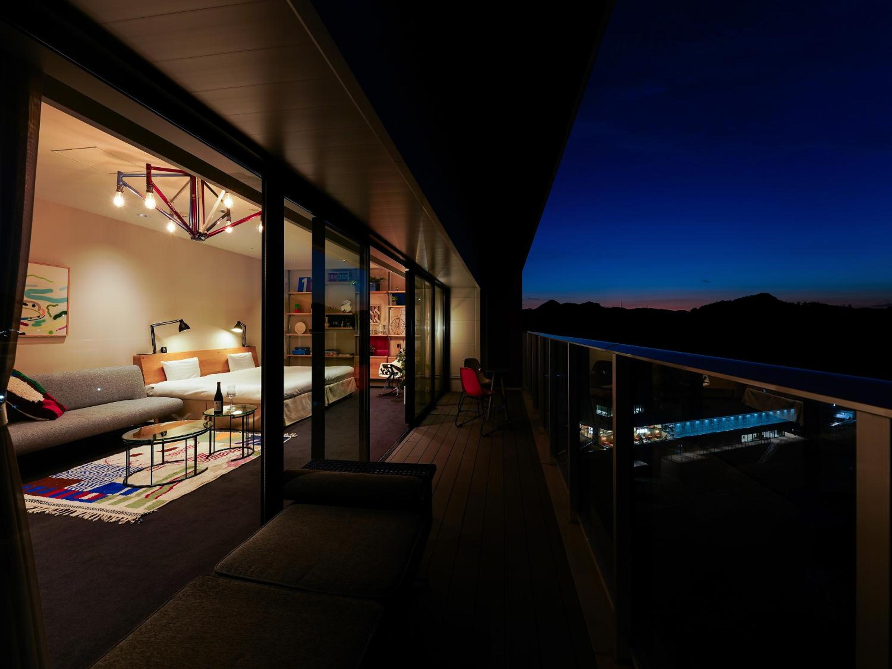 Suite with Sea View - Photo 6