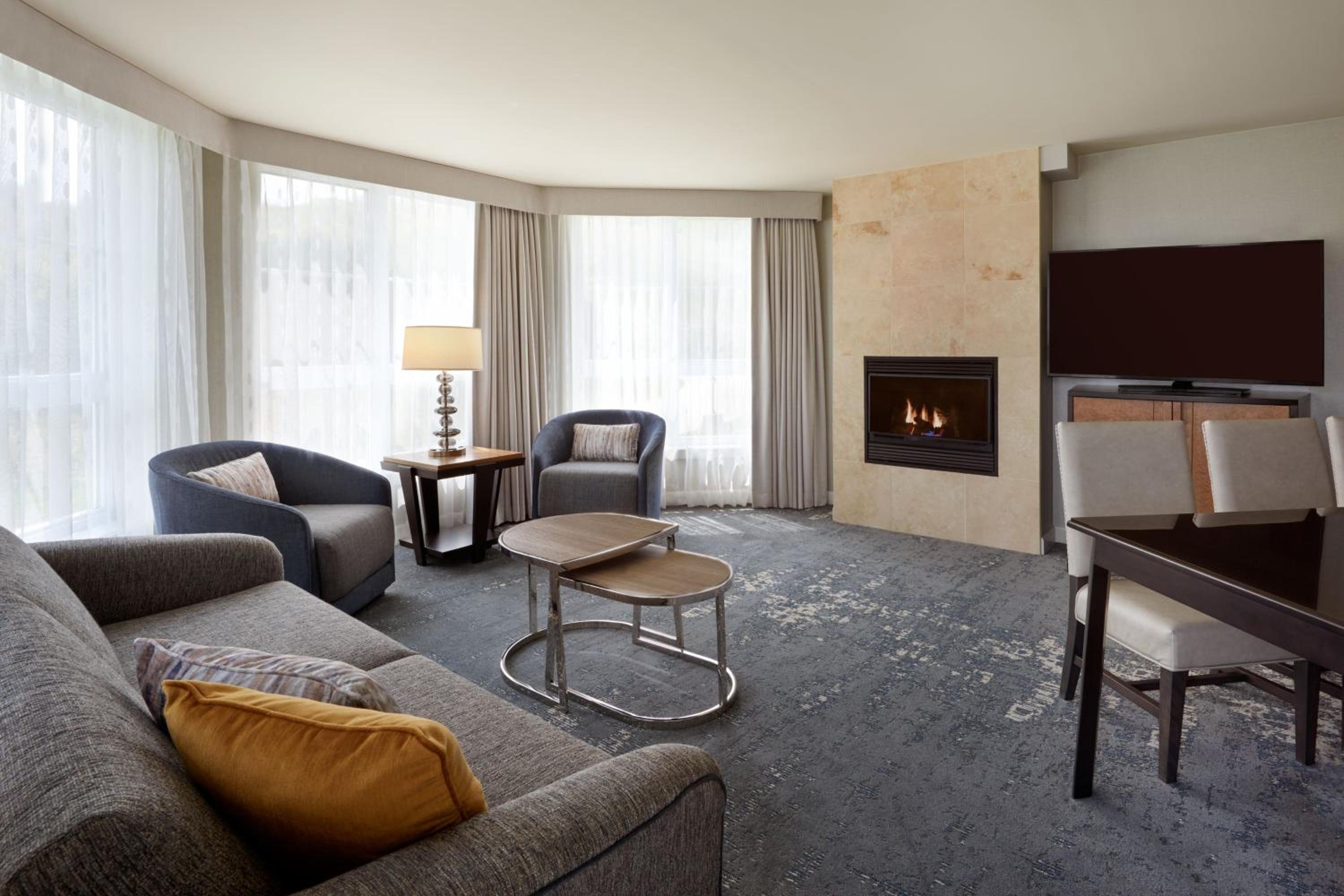 2 Bedroom Suite