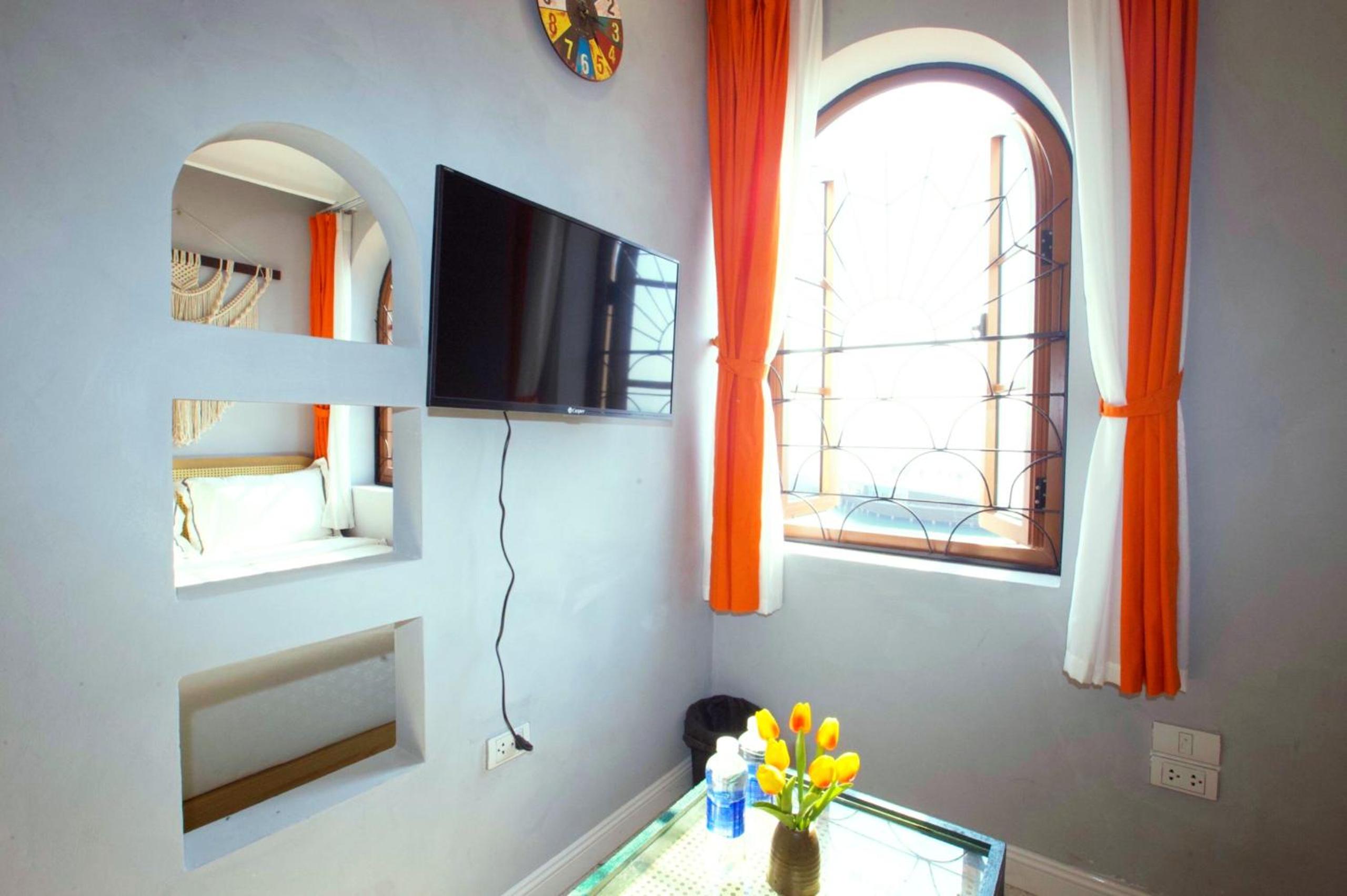Family Room with Sea View - Photo 4