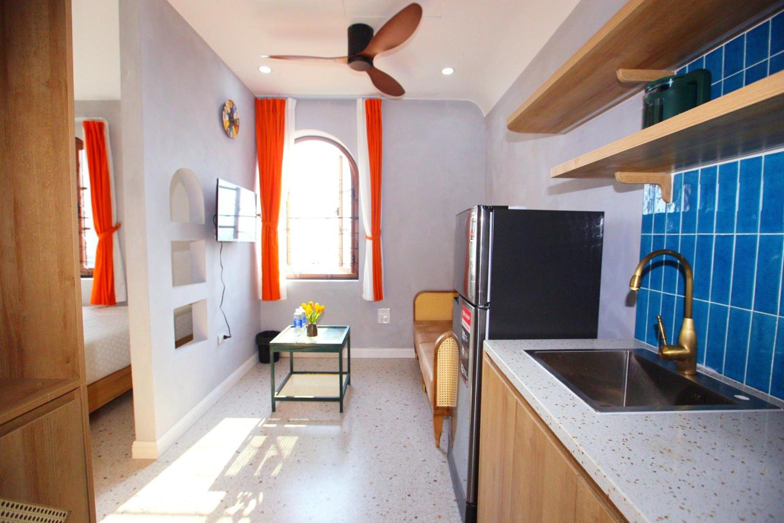 Family Room with Sea View - Photo 5