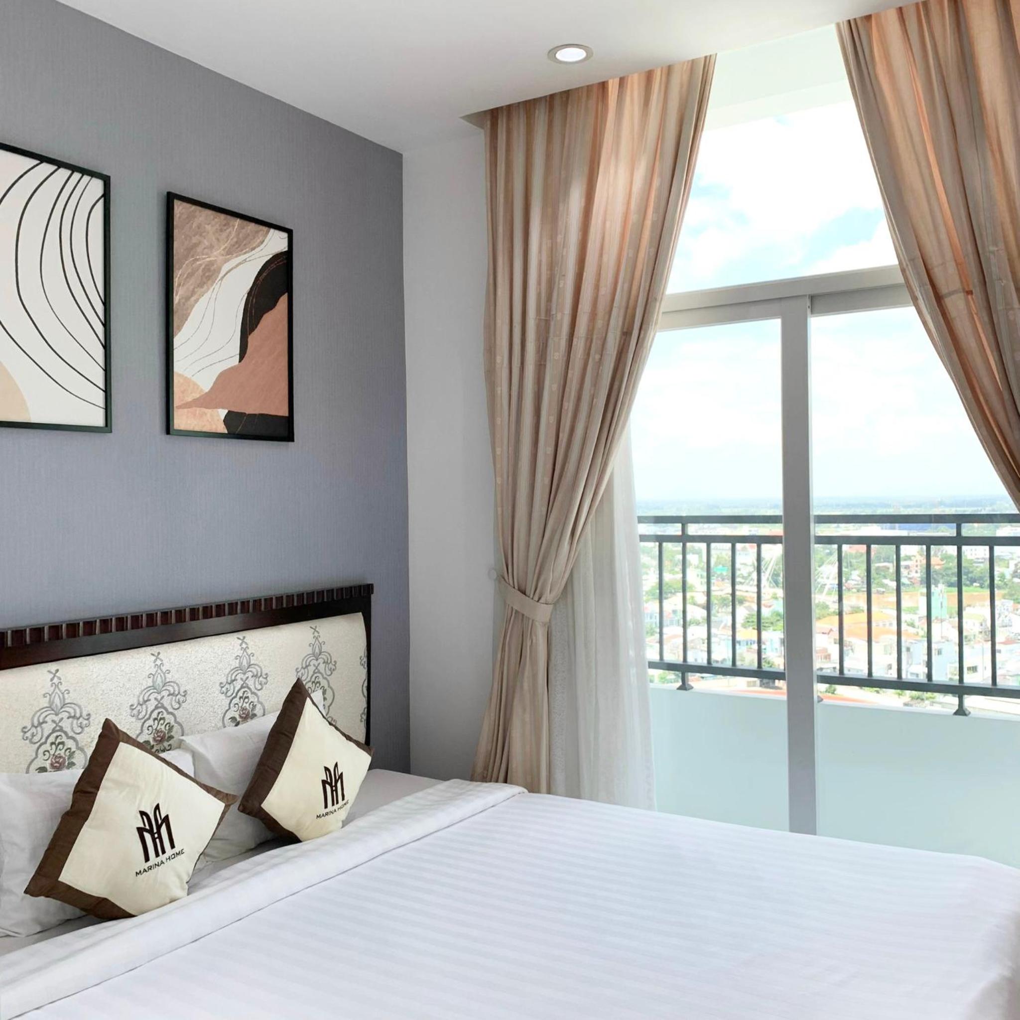 Deluxe Room (2 Adults + 1 Child) photo 1