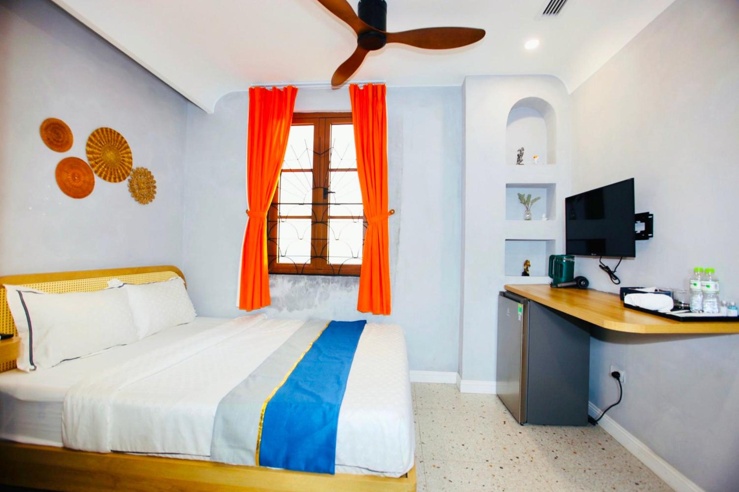 Family Room with Sea View - Photo 8