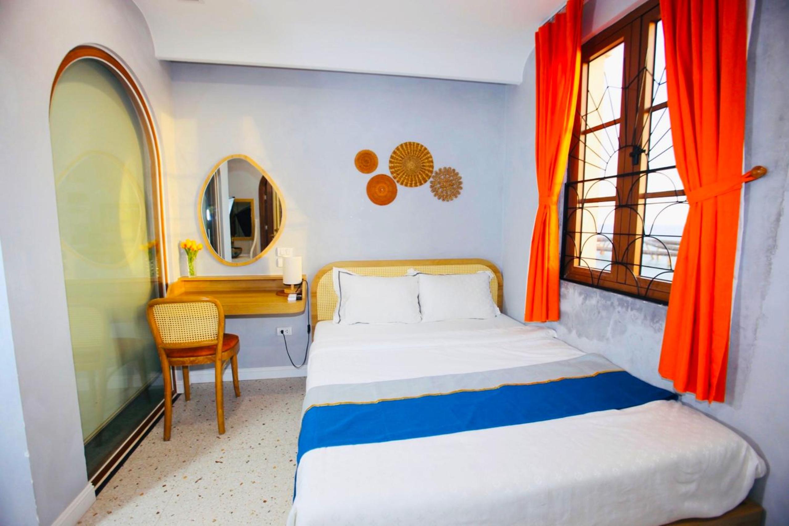 Deluxe Double Room with Sea View photo 3