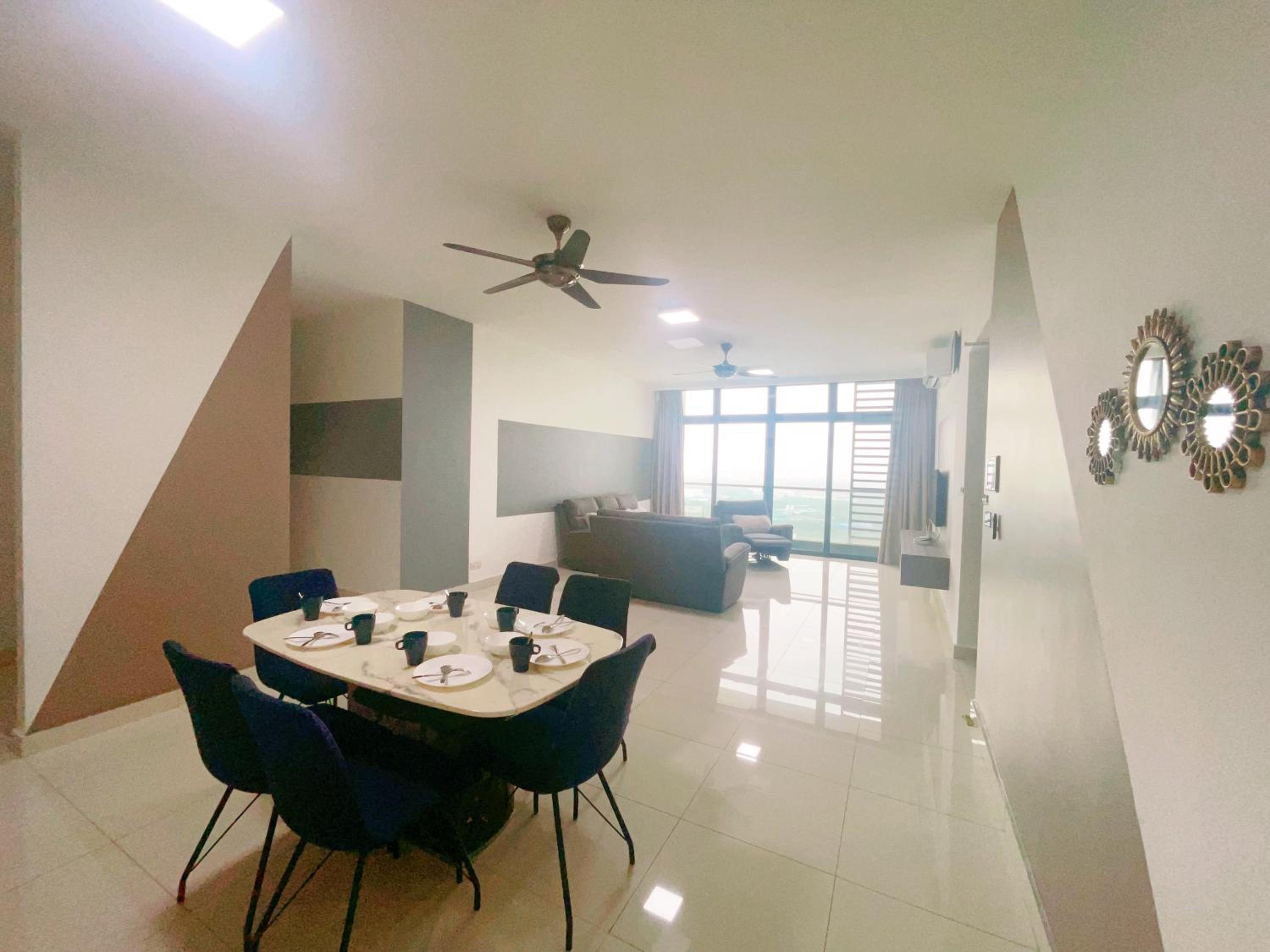 Three-Bedroom Apartment - Photo 16