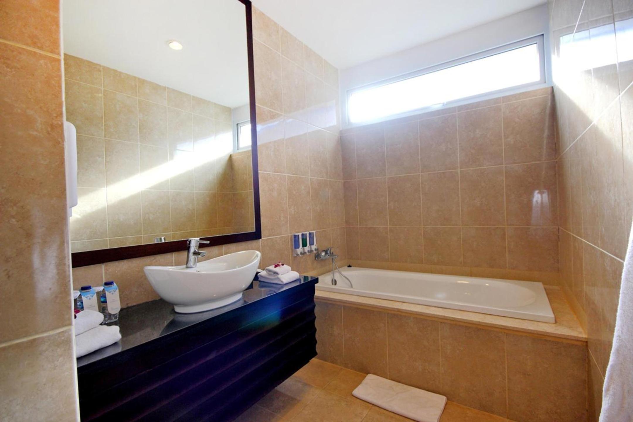 Royal Three-Bedroom Villa with Private Pool - Photo 7