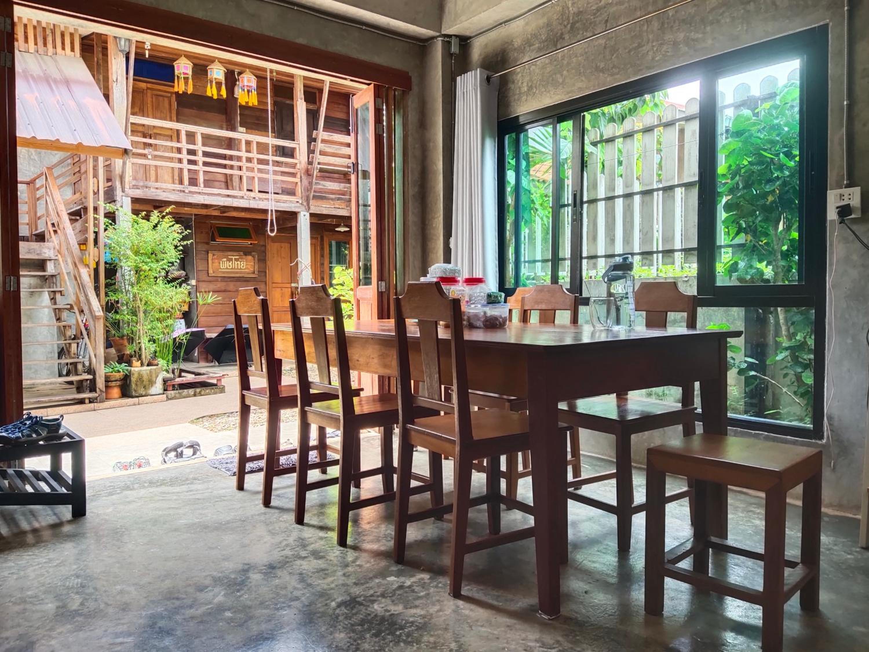 Quadruple Room with Terrace photo 3