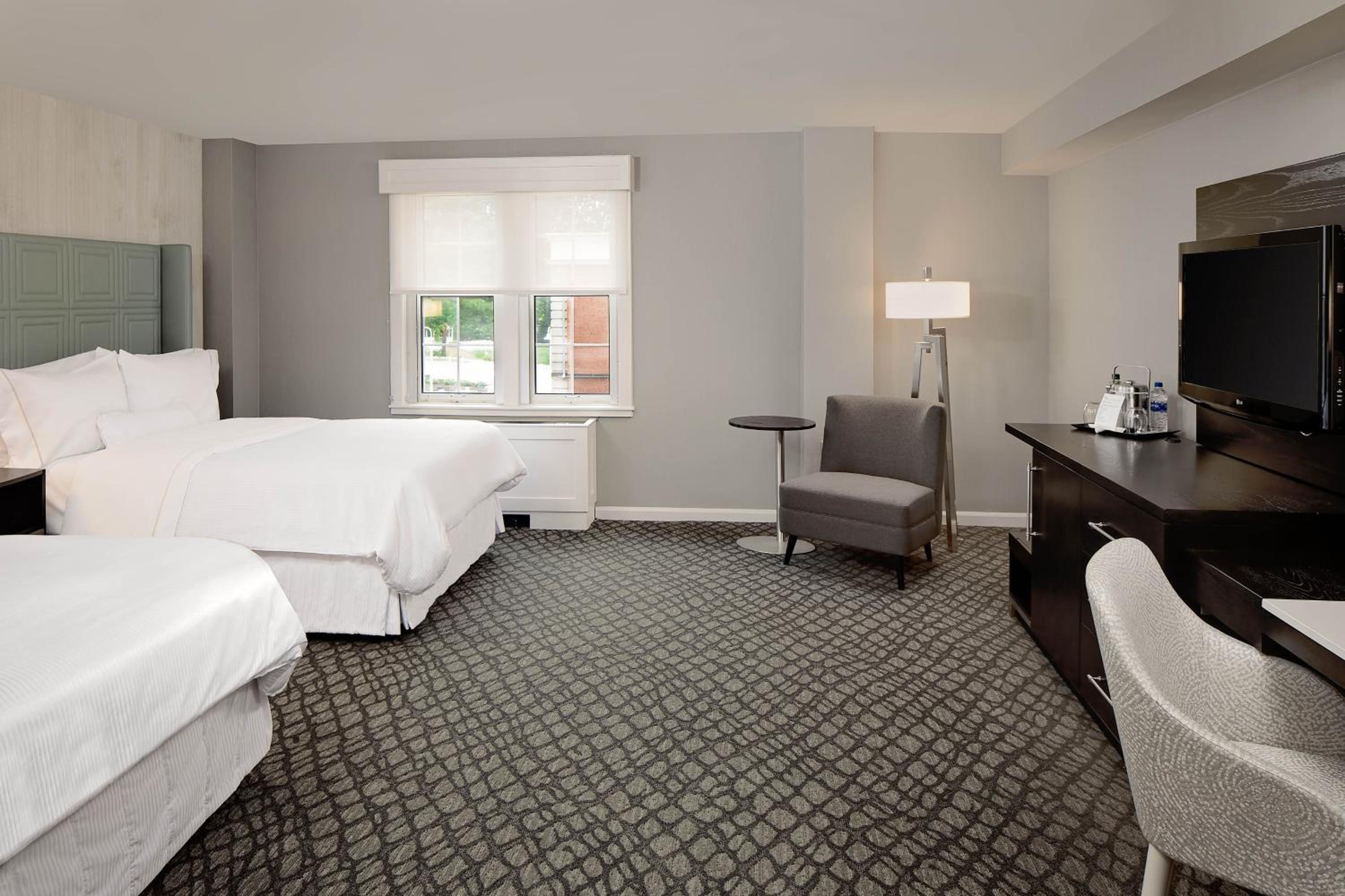 Double Room with Two Double Beds - Photo 1