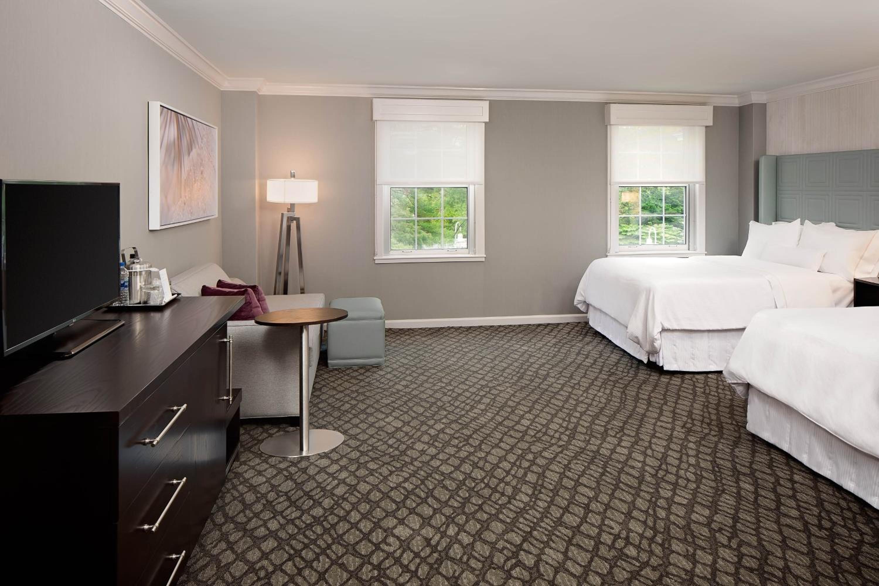 Deluxe Double Room with Two Double Beds - Photo 3
