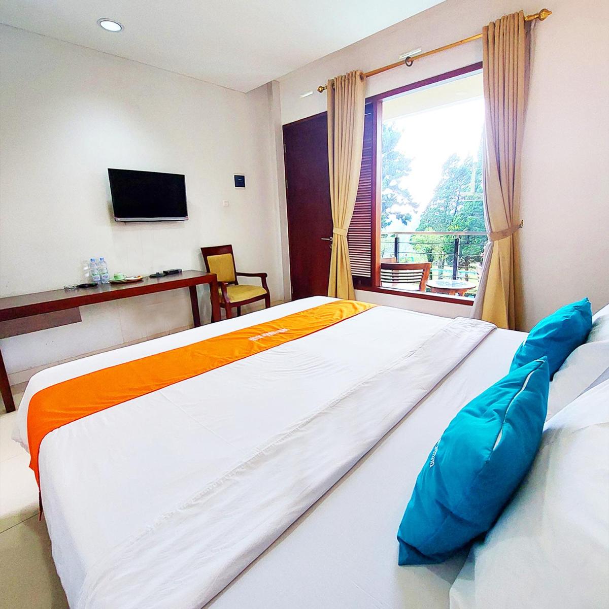 Superior King Room - Photo 1