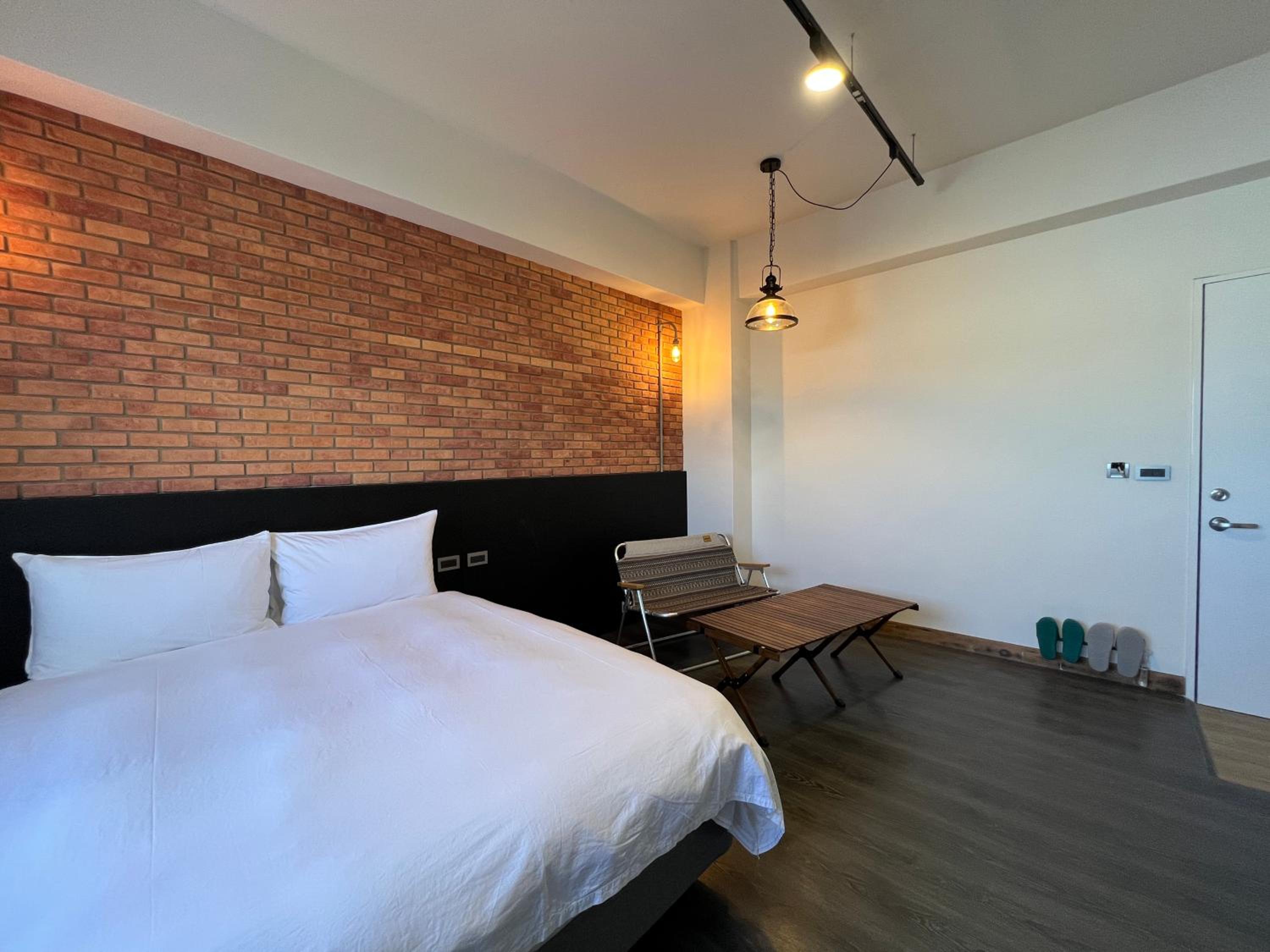 Double Room with Private Bathroom photo 3