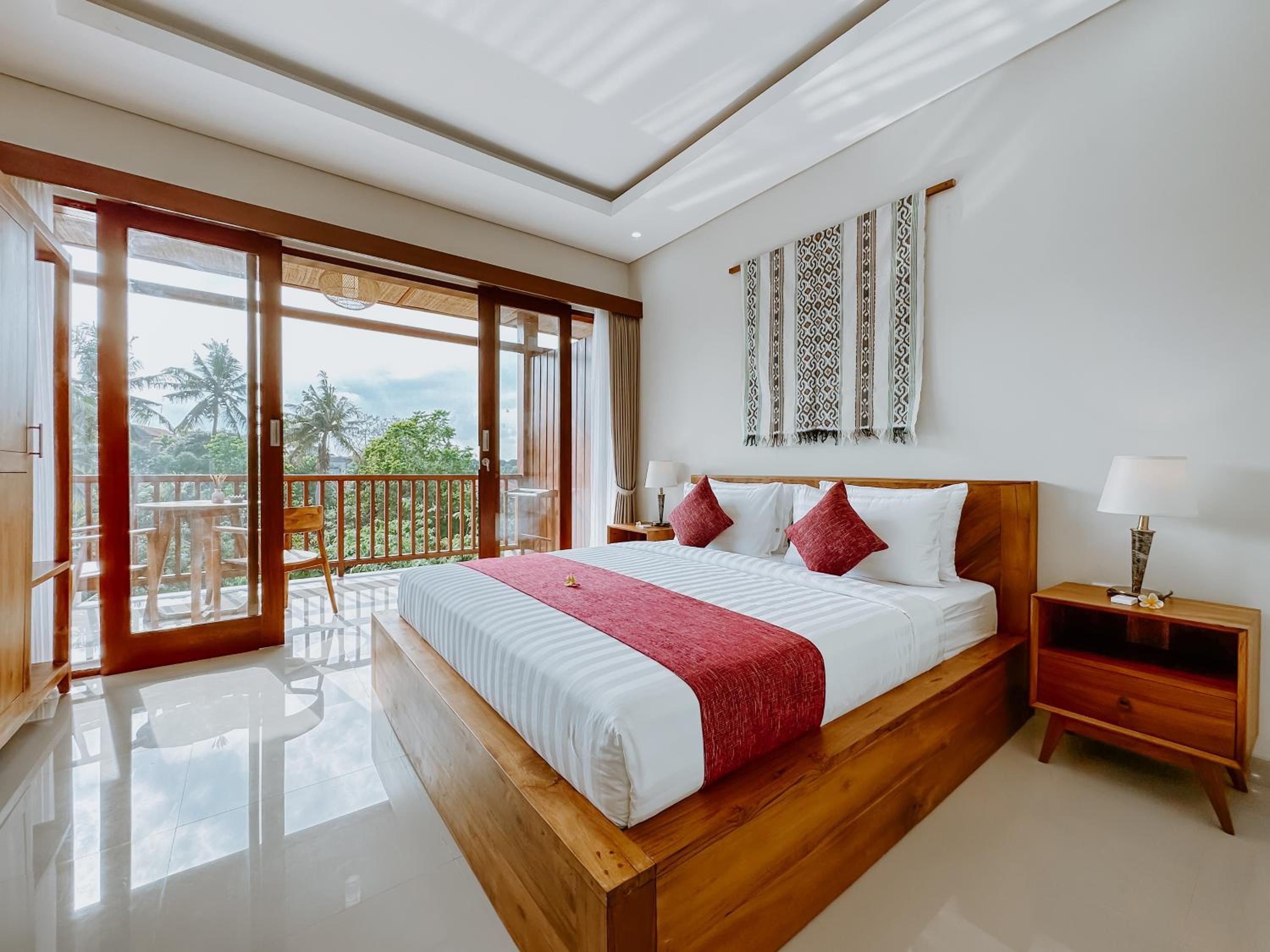 Deluxe Double Room with Balcony
