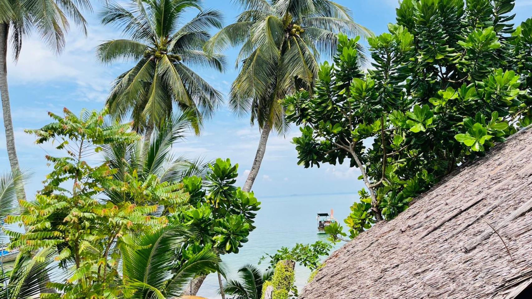 Deluxe Double Room with Sea View photo 2