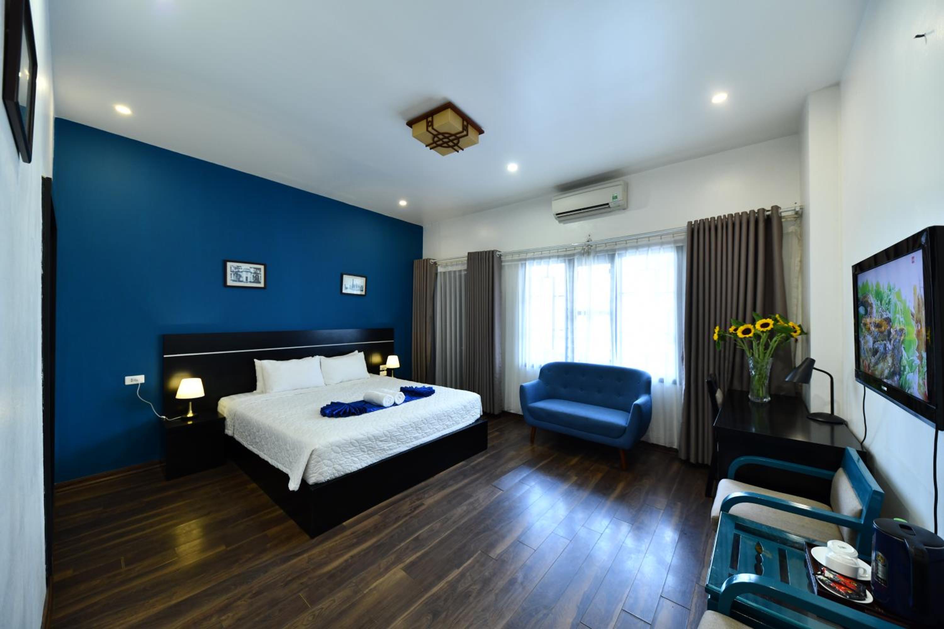 Deluxe Double Room City View