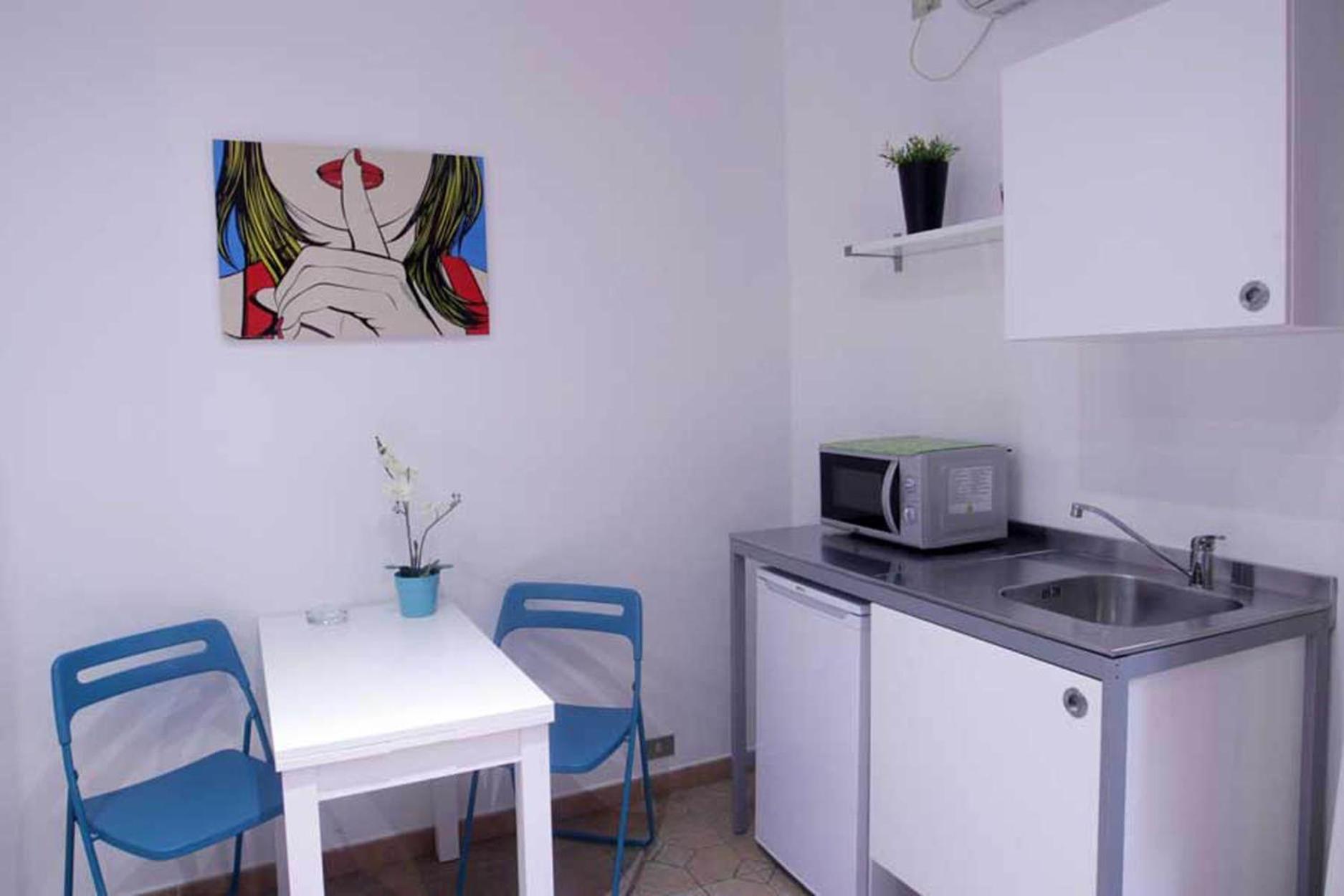 Double or Twin Room with Balcony - Photo 24