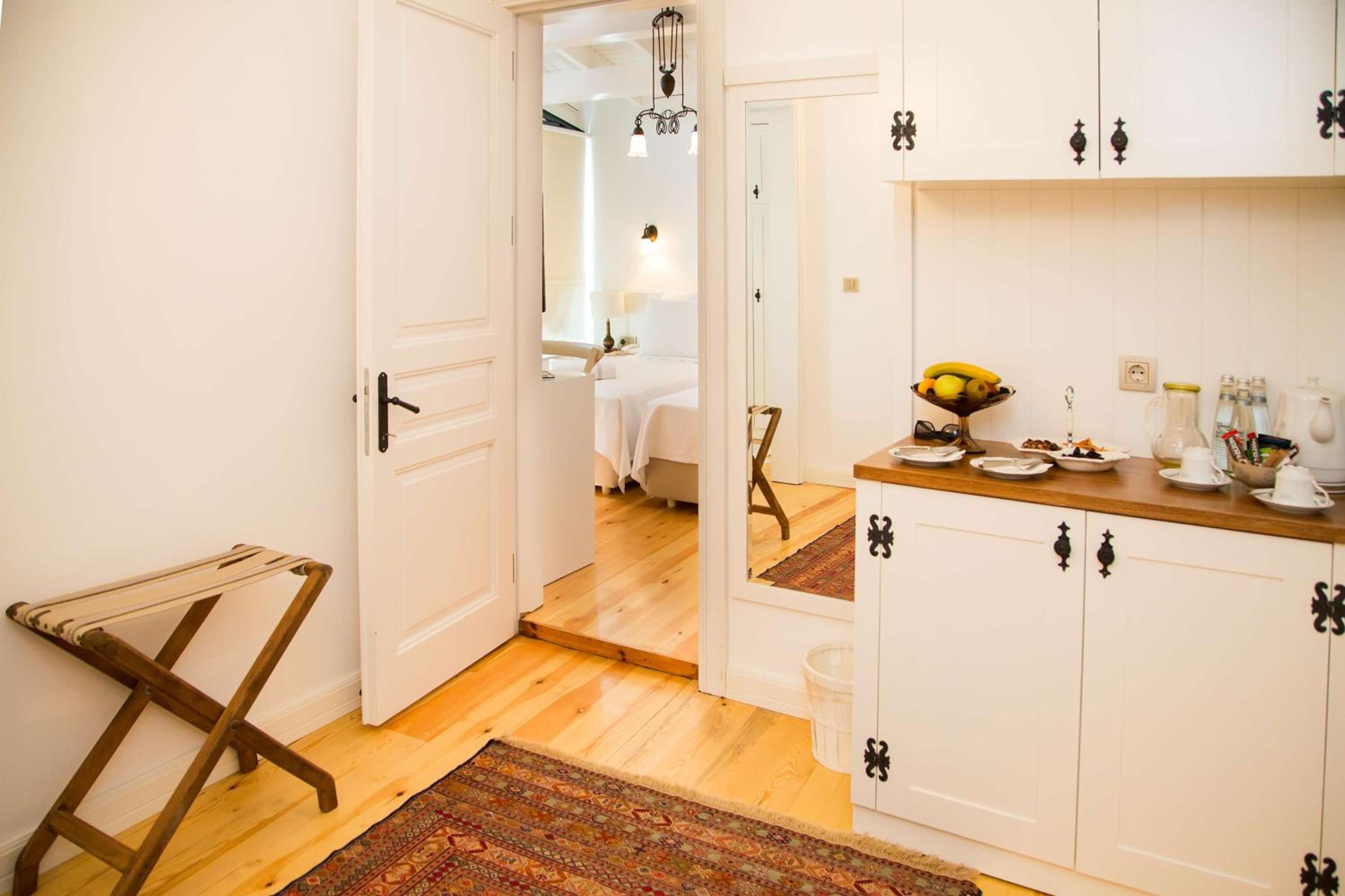 Two-Bedroom Presidential Suite with Terrace photo 1