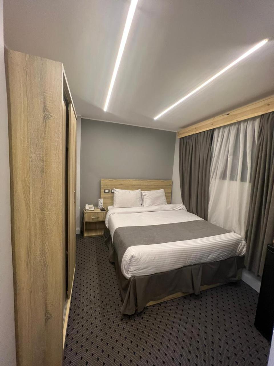 Single Room with Bath