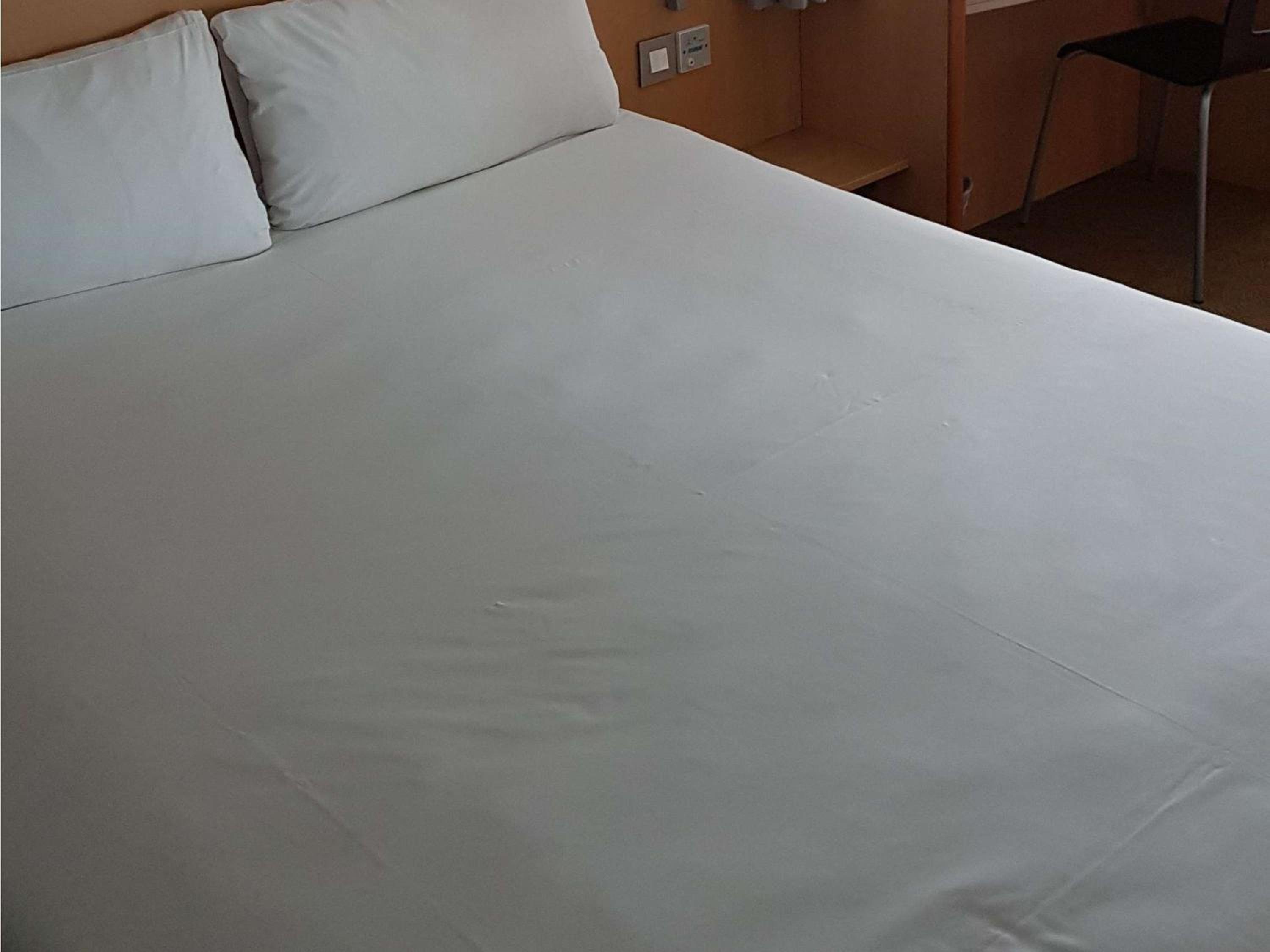 Standard Double Room - Photo 4