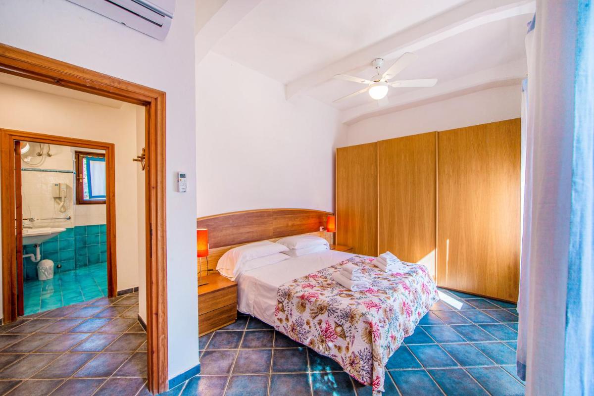 Villa with Sea View photo 1
