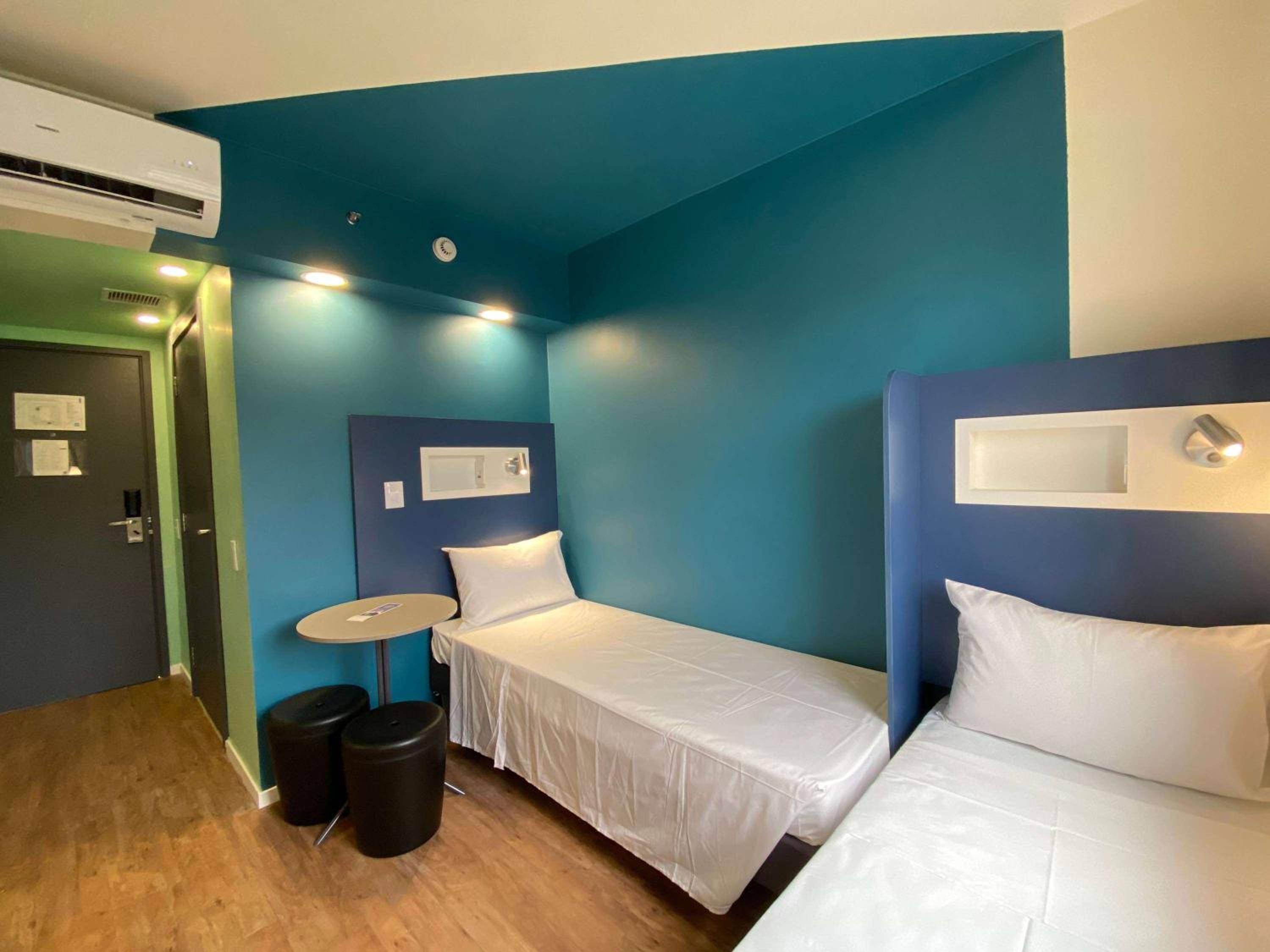 Superior Twin Room with Ocean View - Photo 7