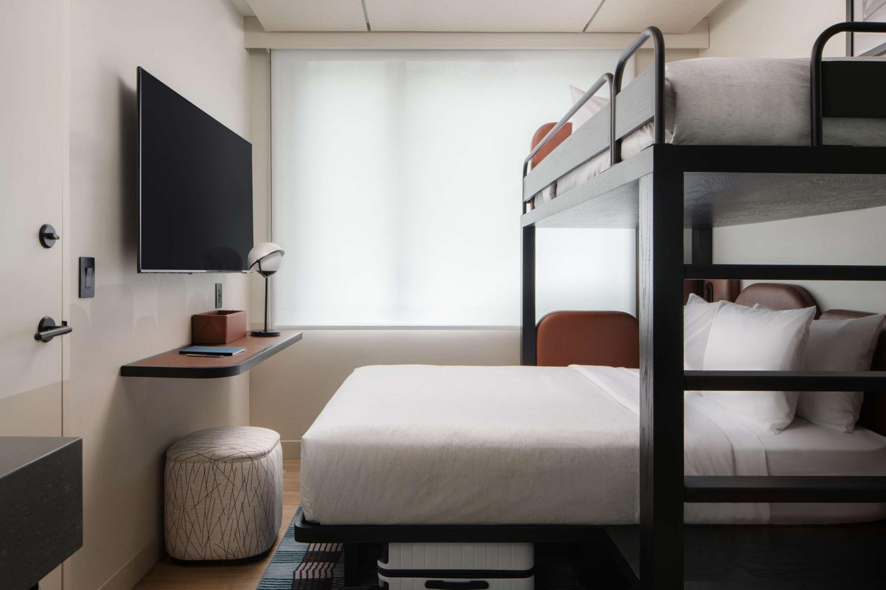 Room with One Twin Over Queen Bunk Bed thumbnail 6