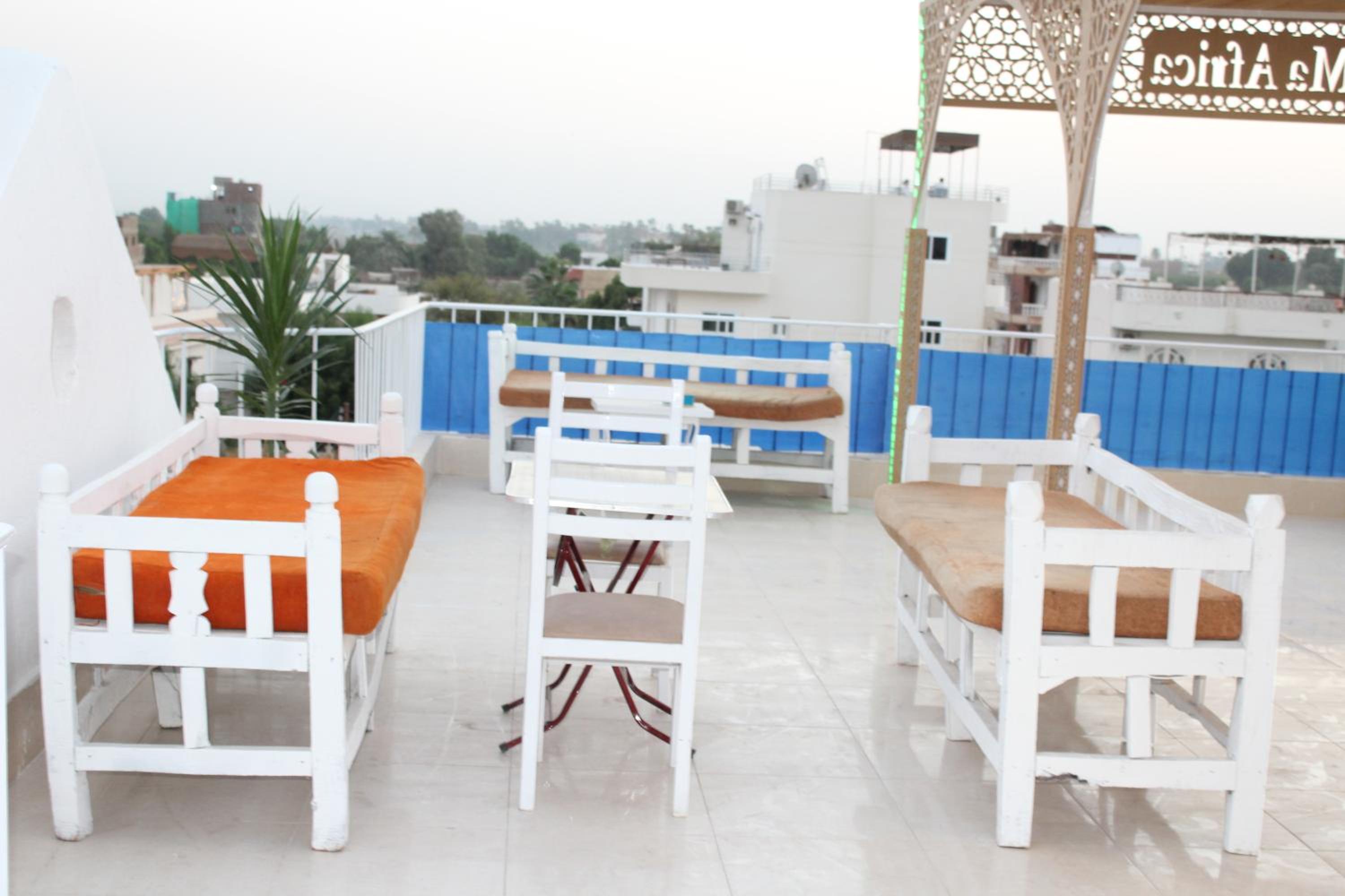 Studio with Pool View - Photo 33