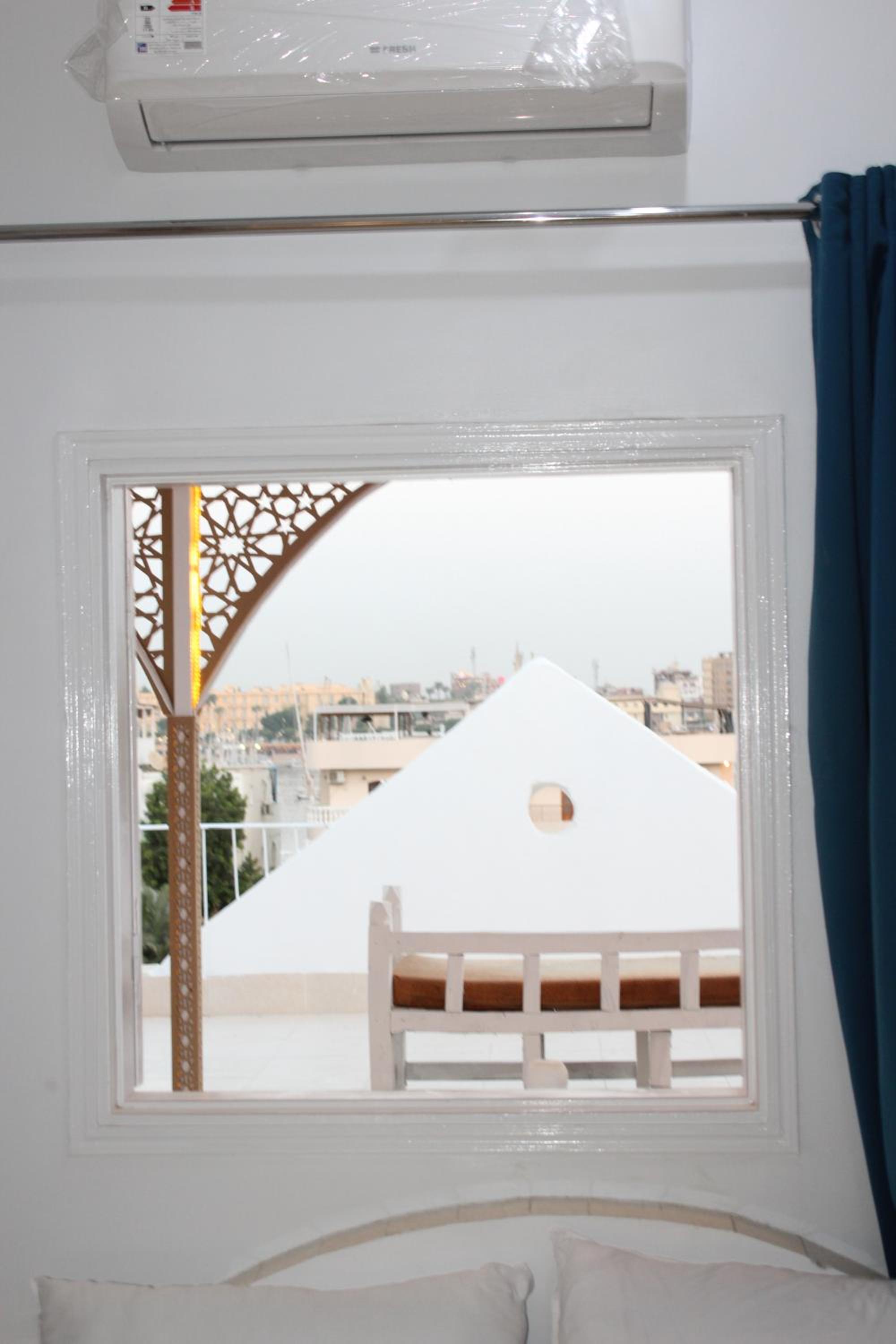 Studio with Pool View - Photo 37