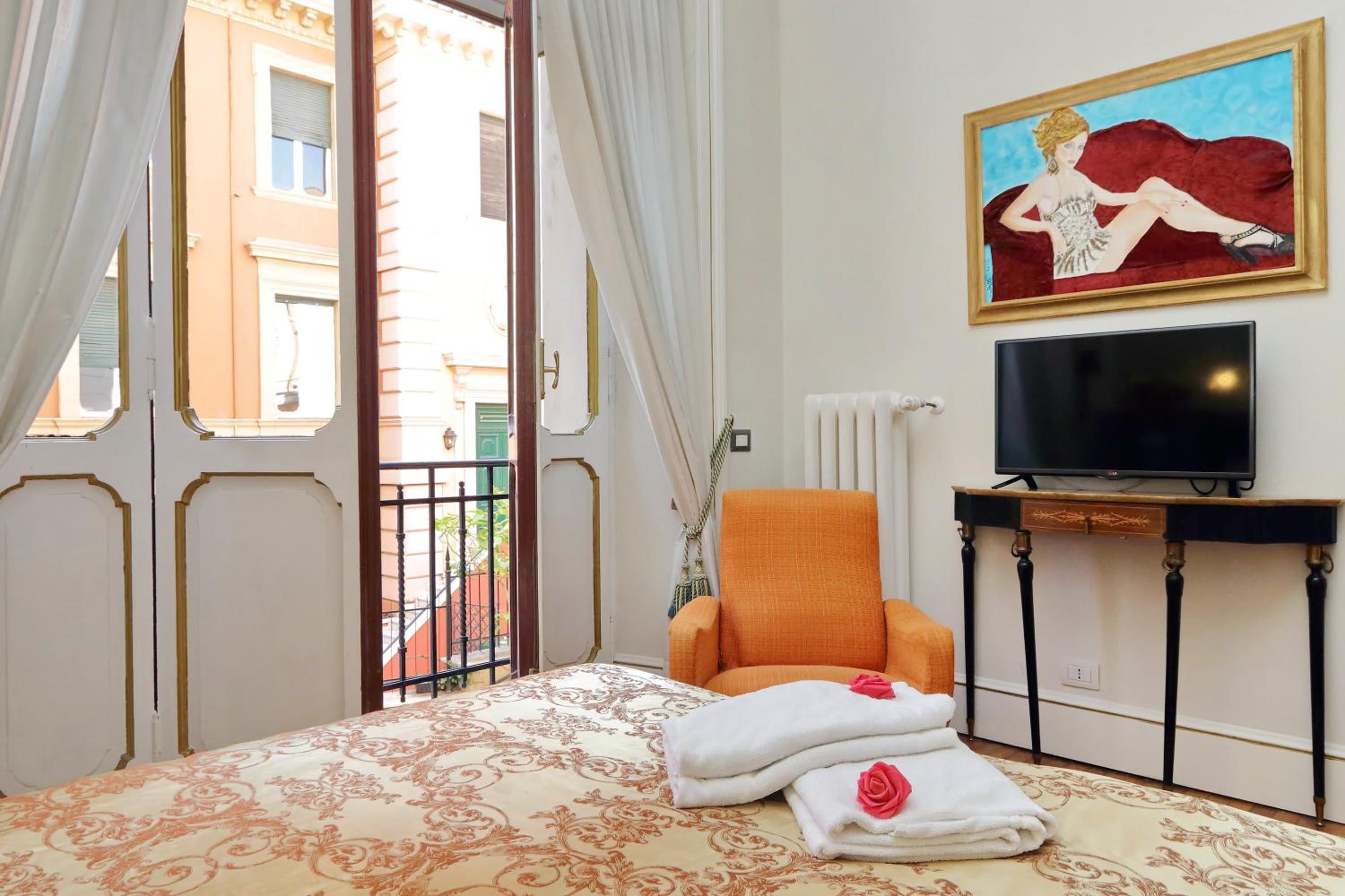 Double or Twin Room with Garden View photo 2