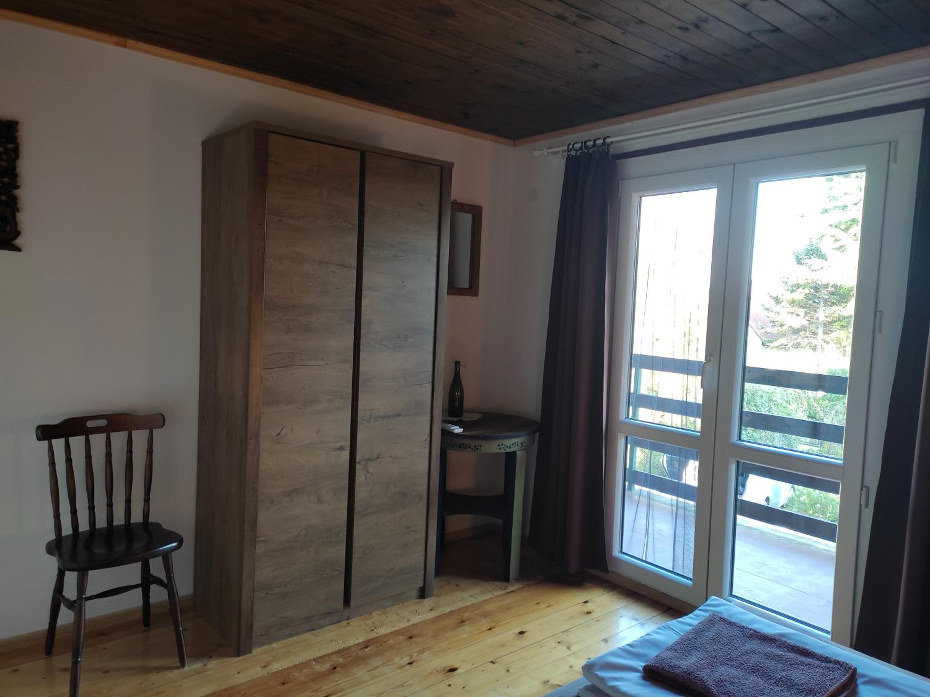 Three-Bedroom Apartment - Photo 20