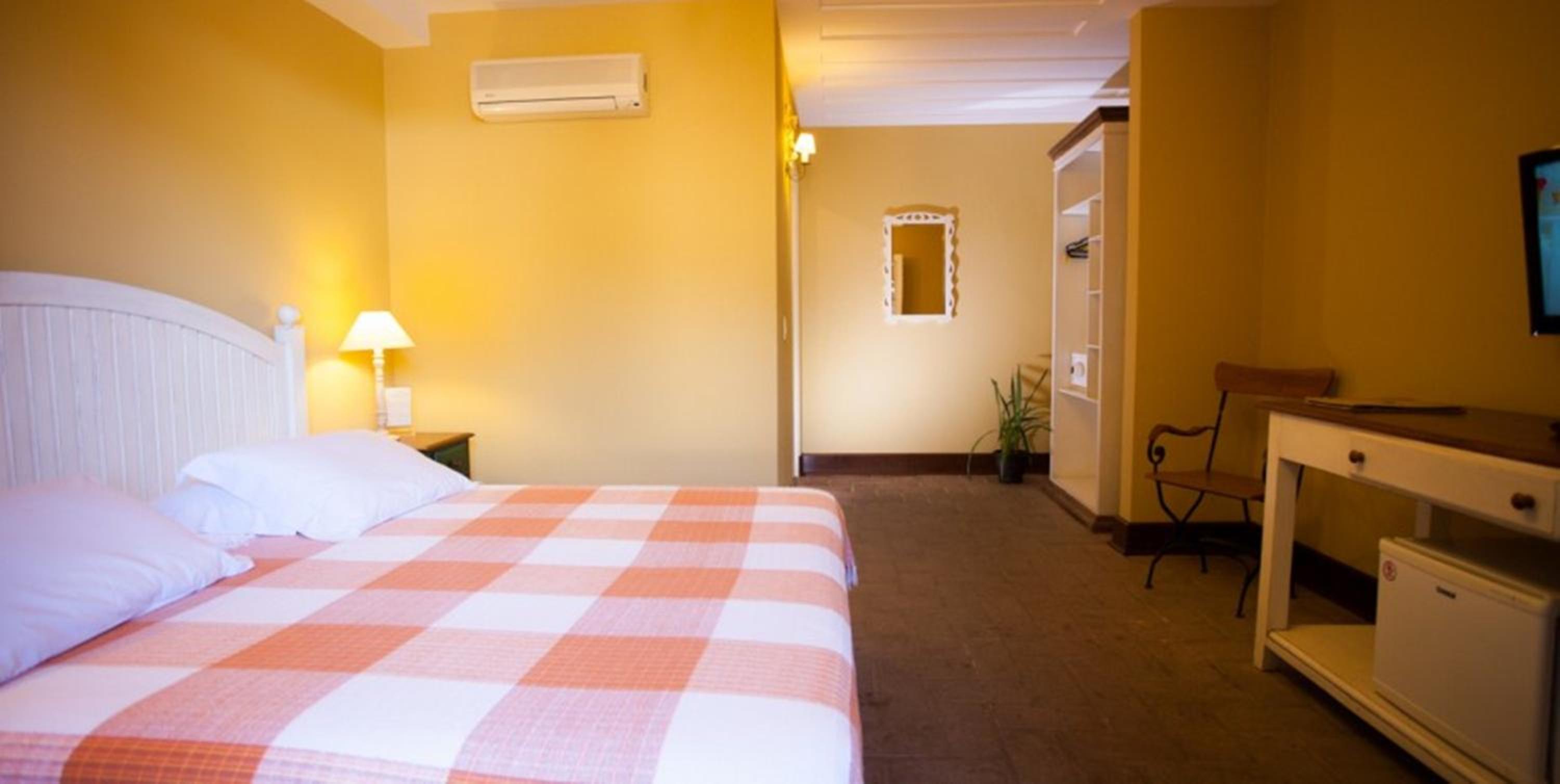 Double Room - Photo 14