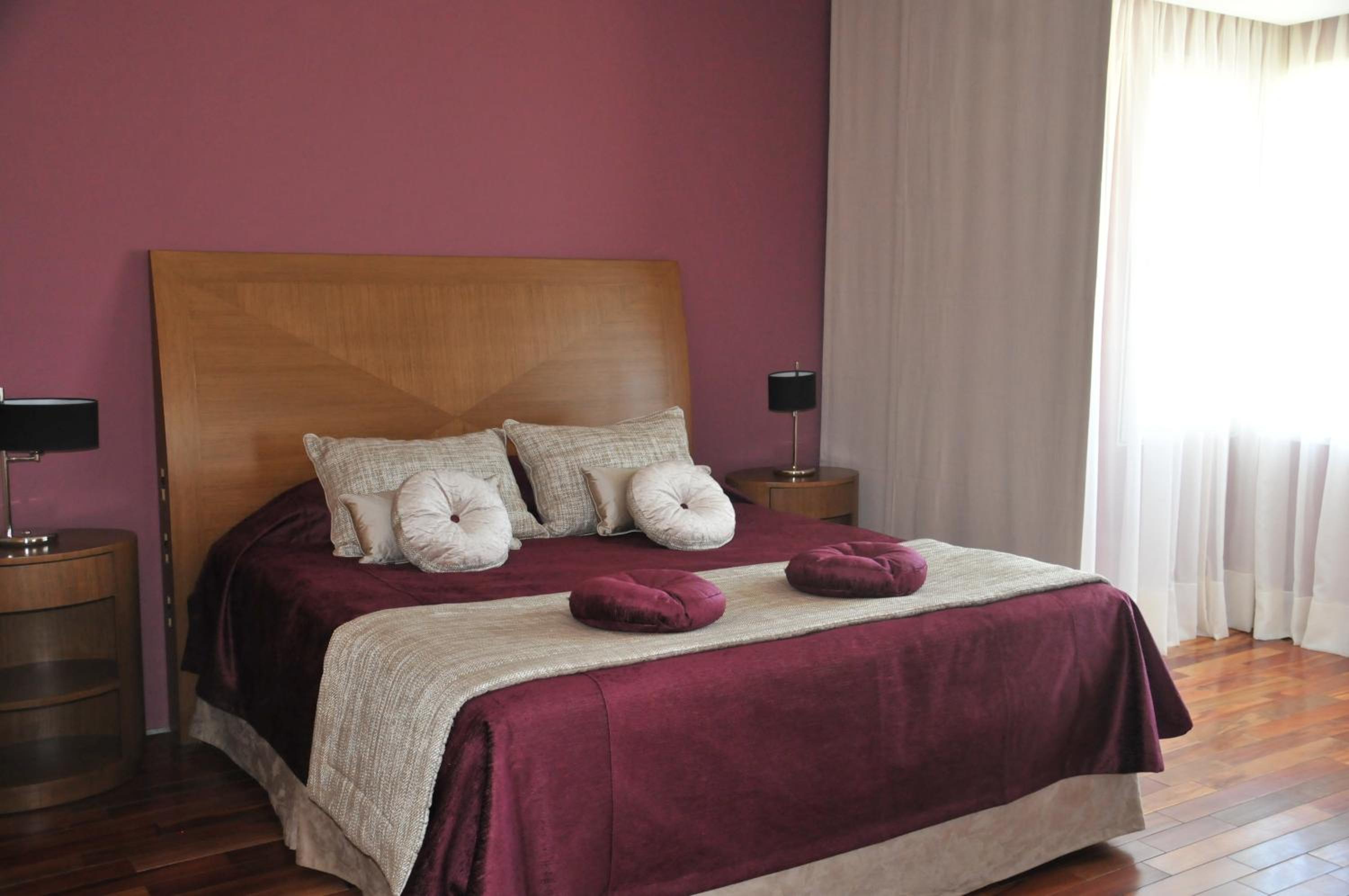 Deluxe Suite with Spa Bath photo 3