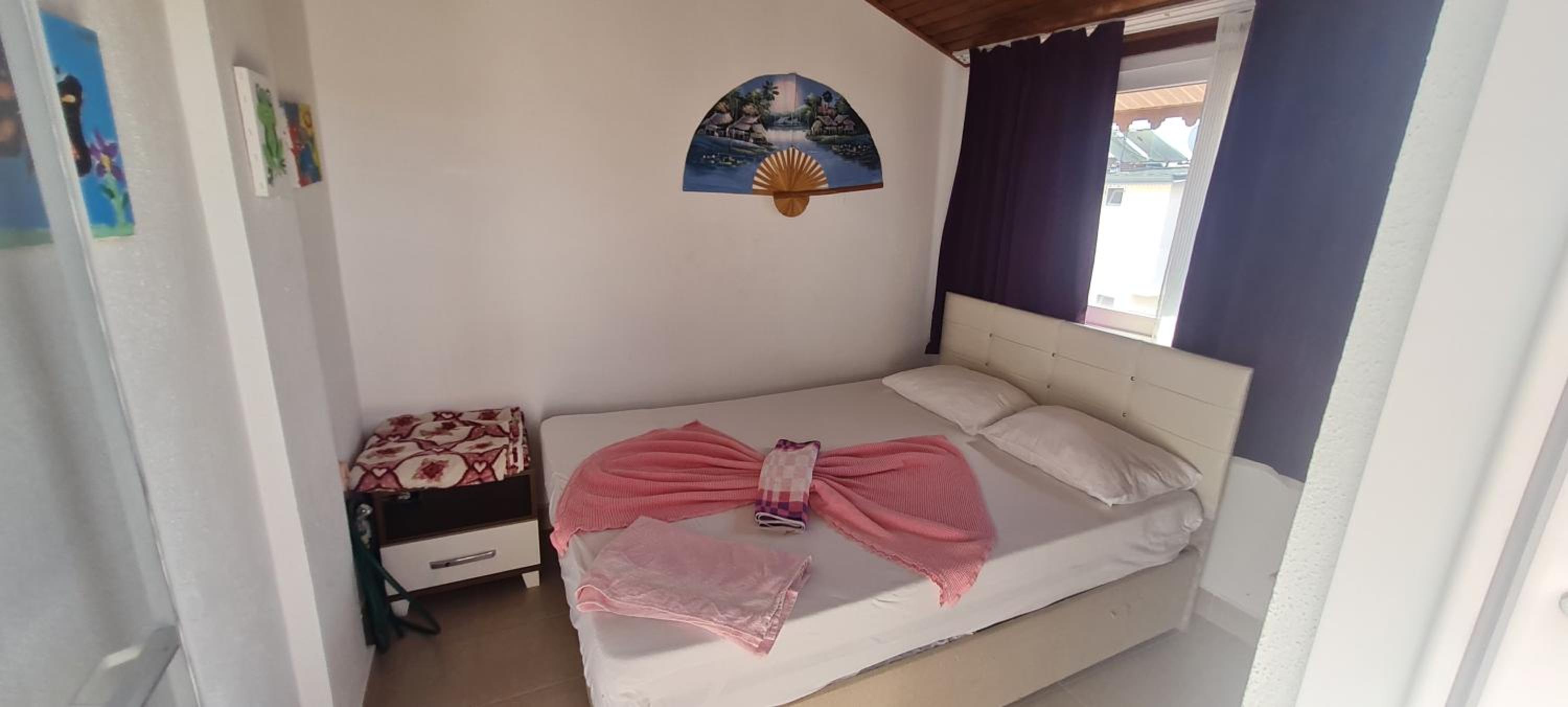 Three-Bedroom Villa - Photo 9