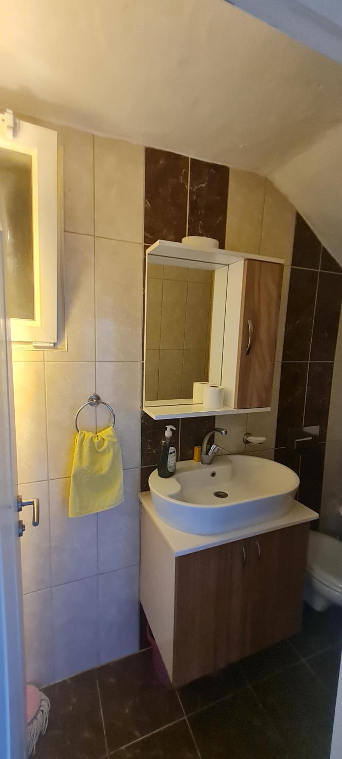 Three-Bedroom Villa - Photo 11