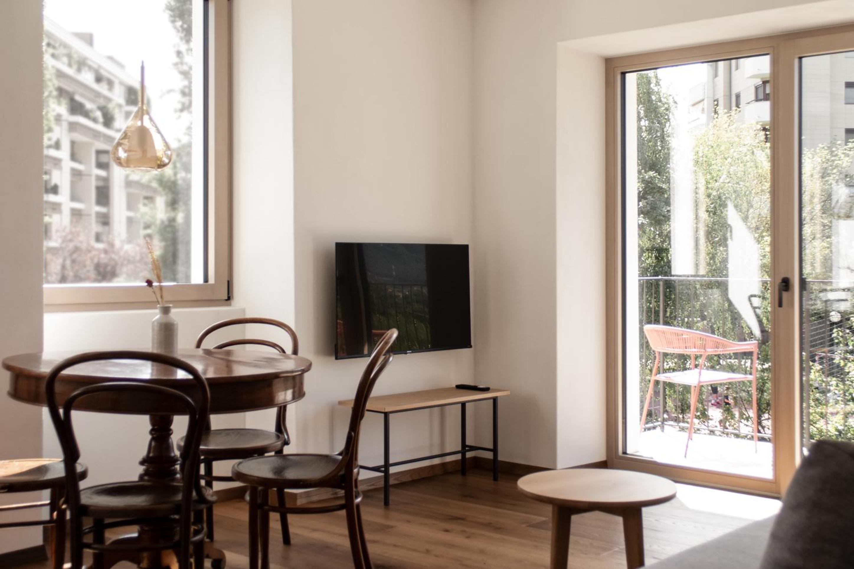 Superior Apartment