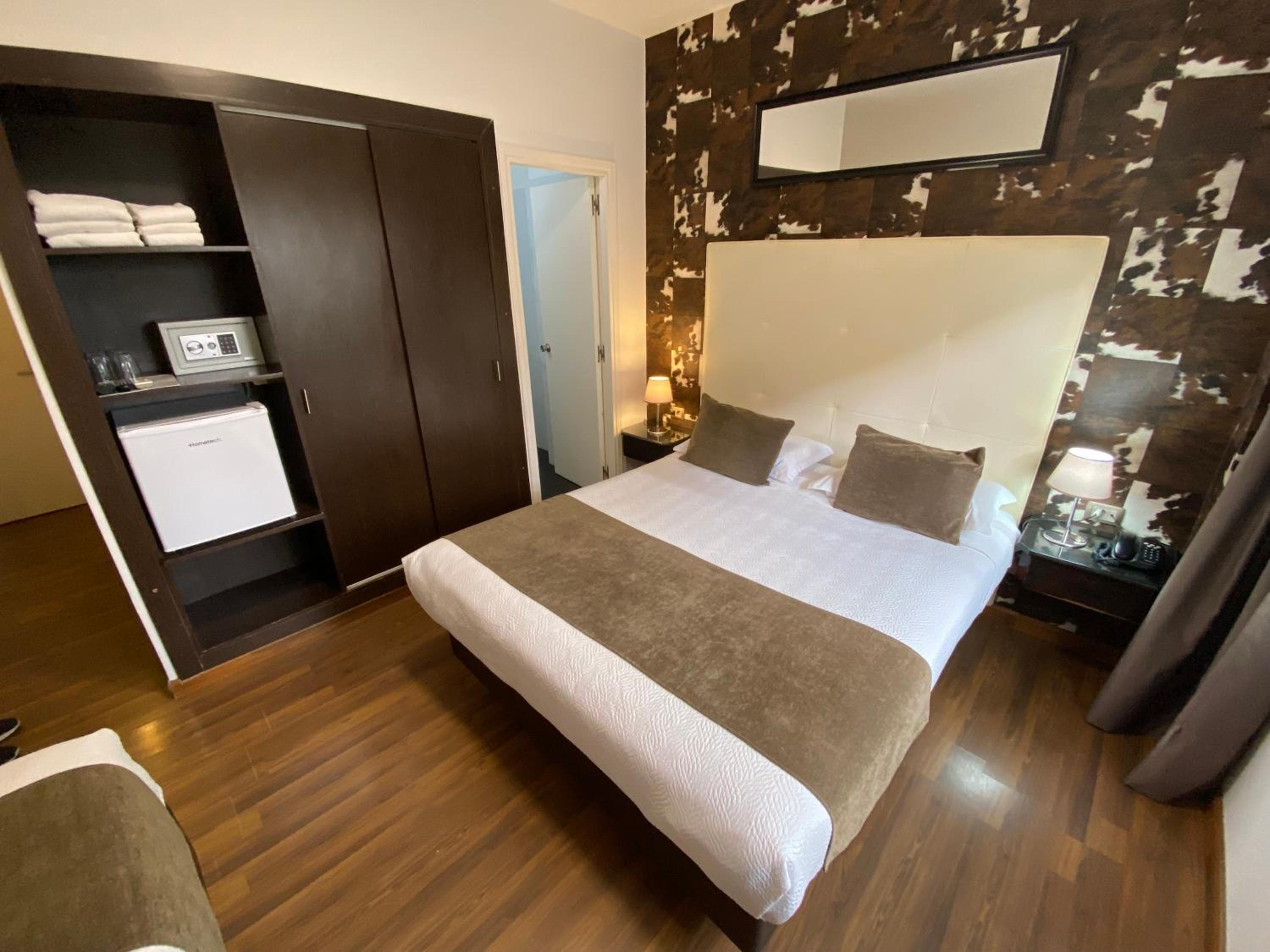 Standard Triple Room photo 2