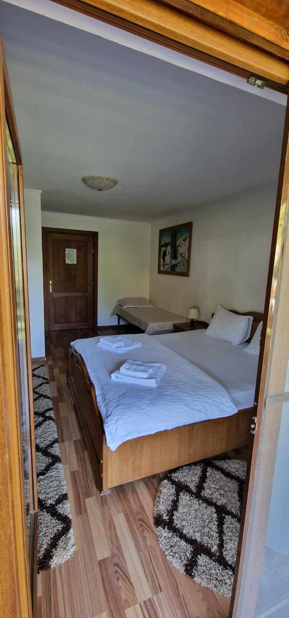 King Room with Balcony photo 3