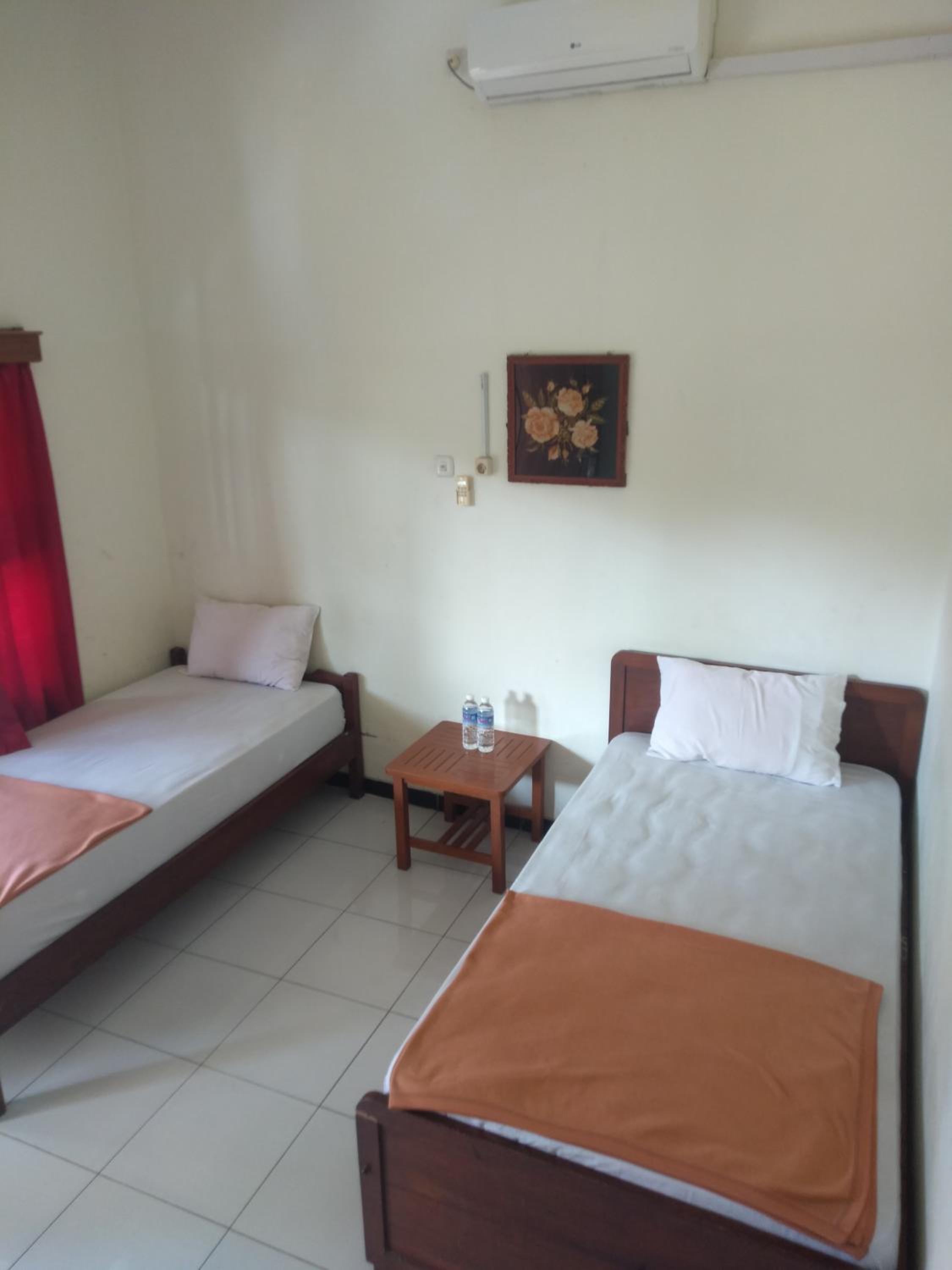 Standard Double or Twin Room - Photo 1
