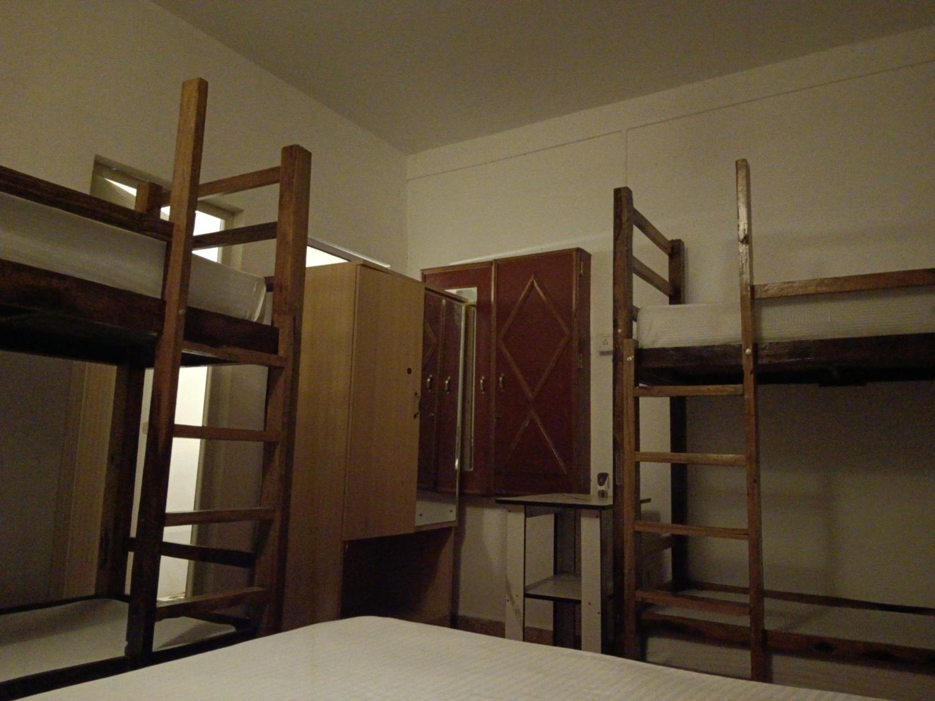 Bed In 6-Bed Mixed Dormitory Room