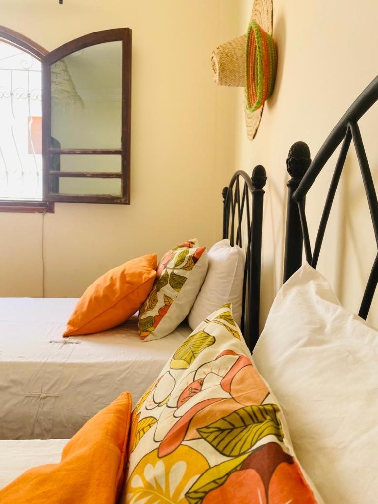Single Bed in Dormitory Room photo 1