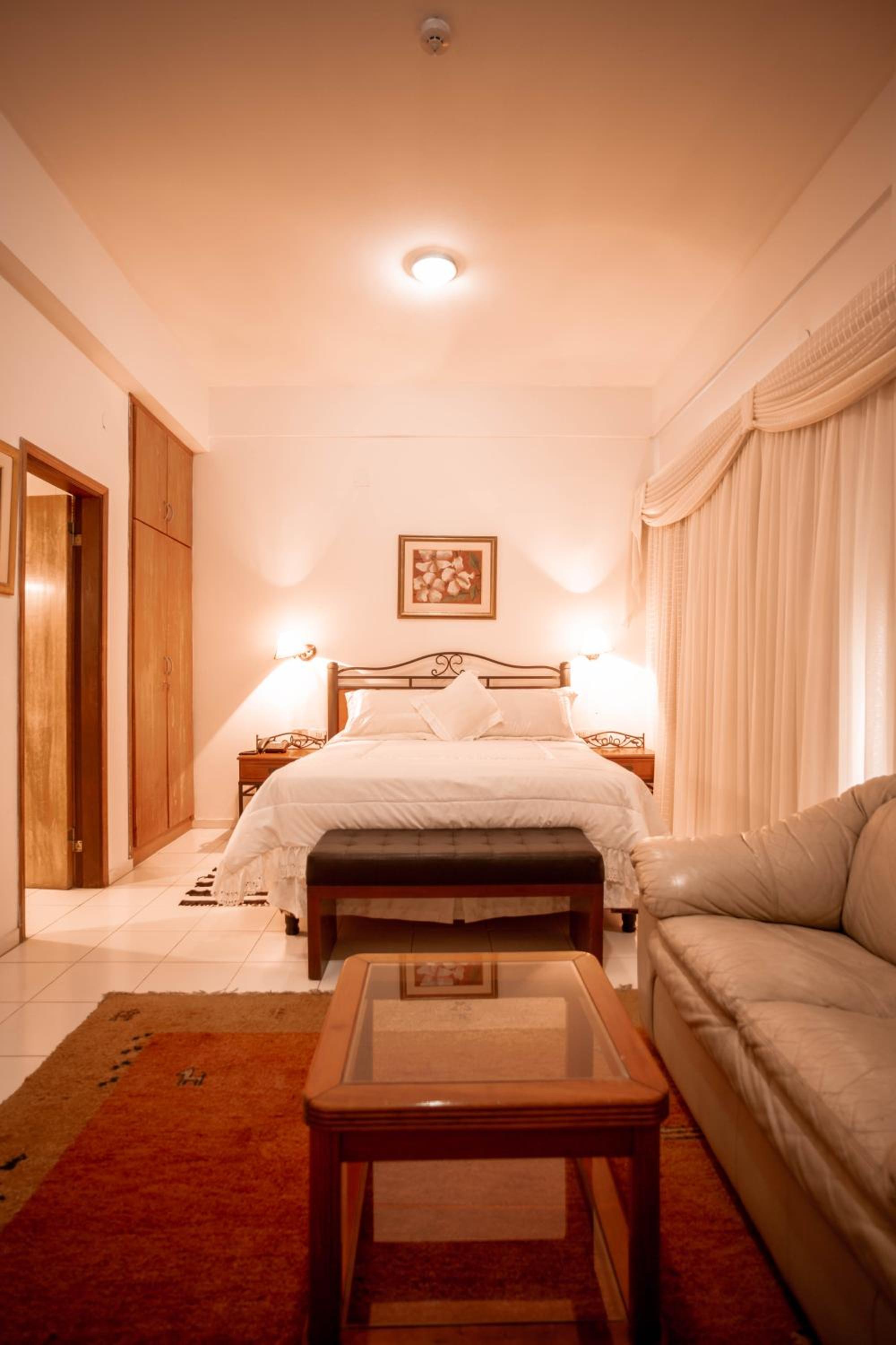 Deluxe Double Room with Bath photo 2