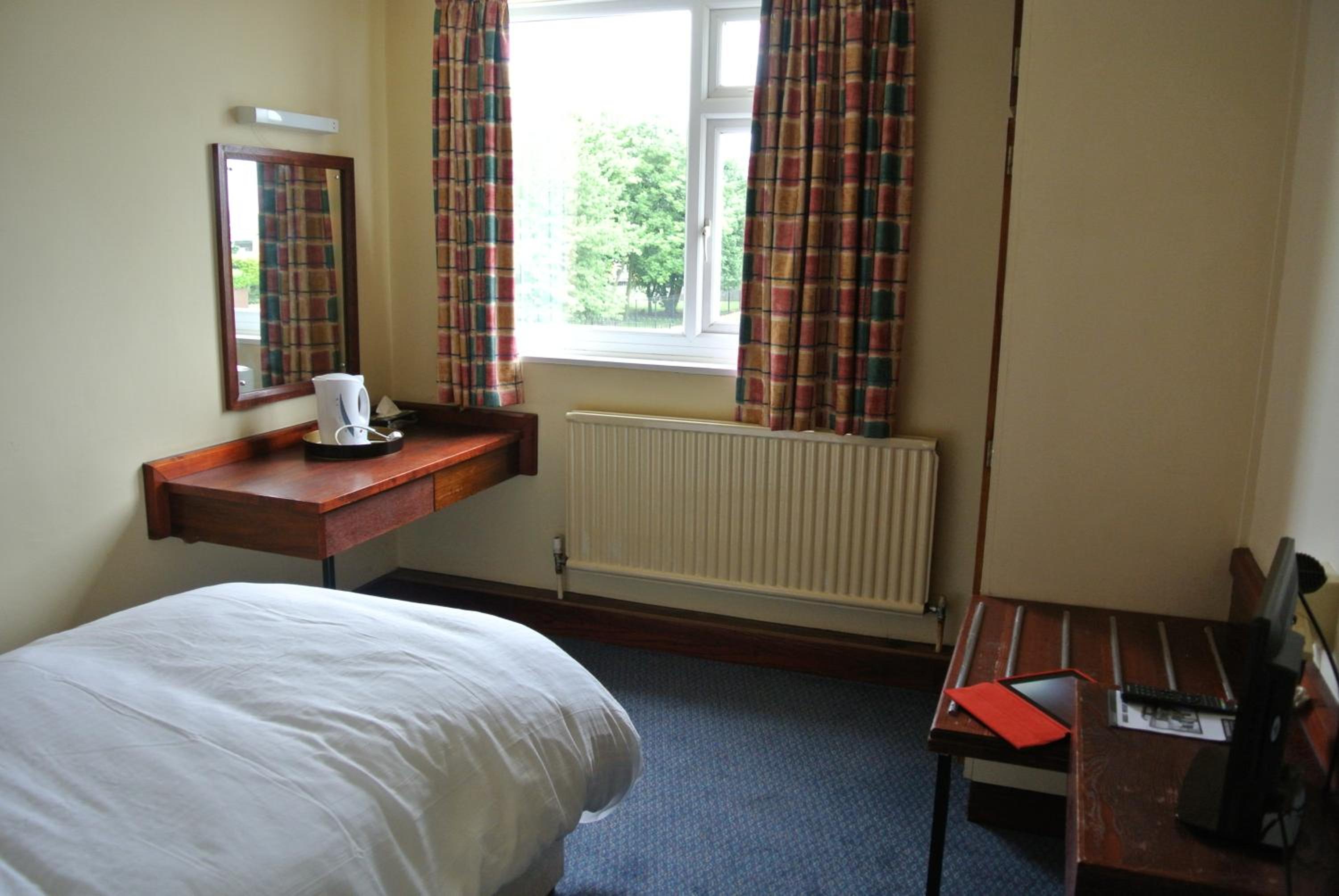 Single Room photo 2