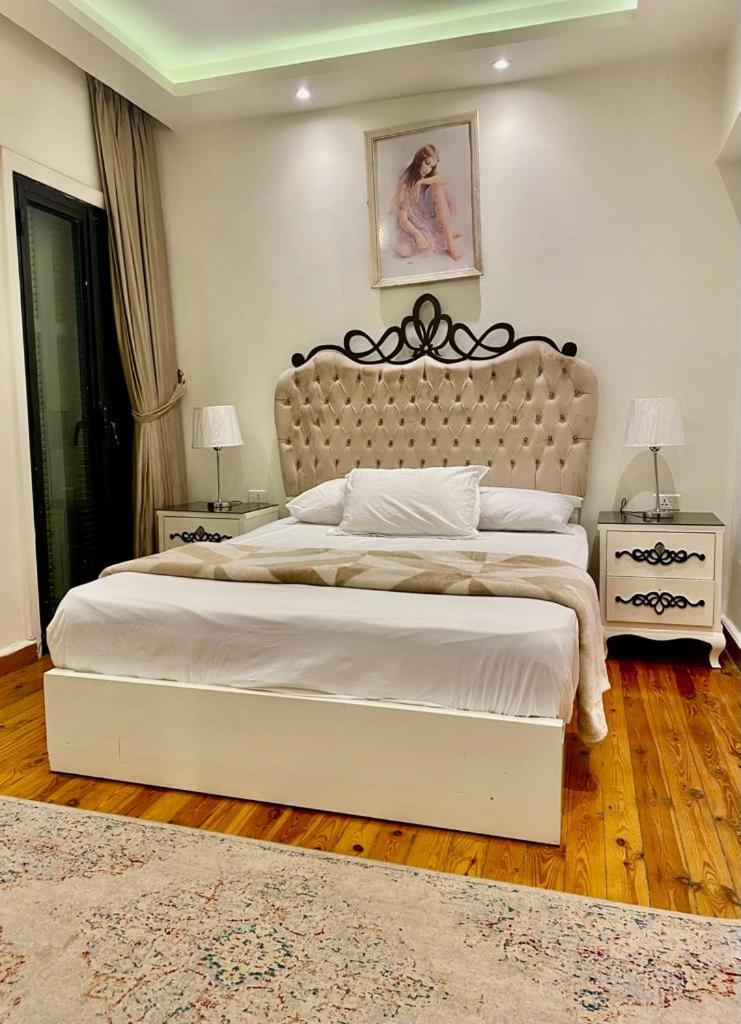 Two-Bedroom Apartment with Terrace and Sea View