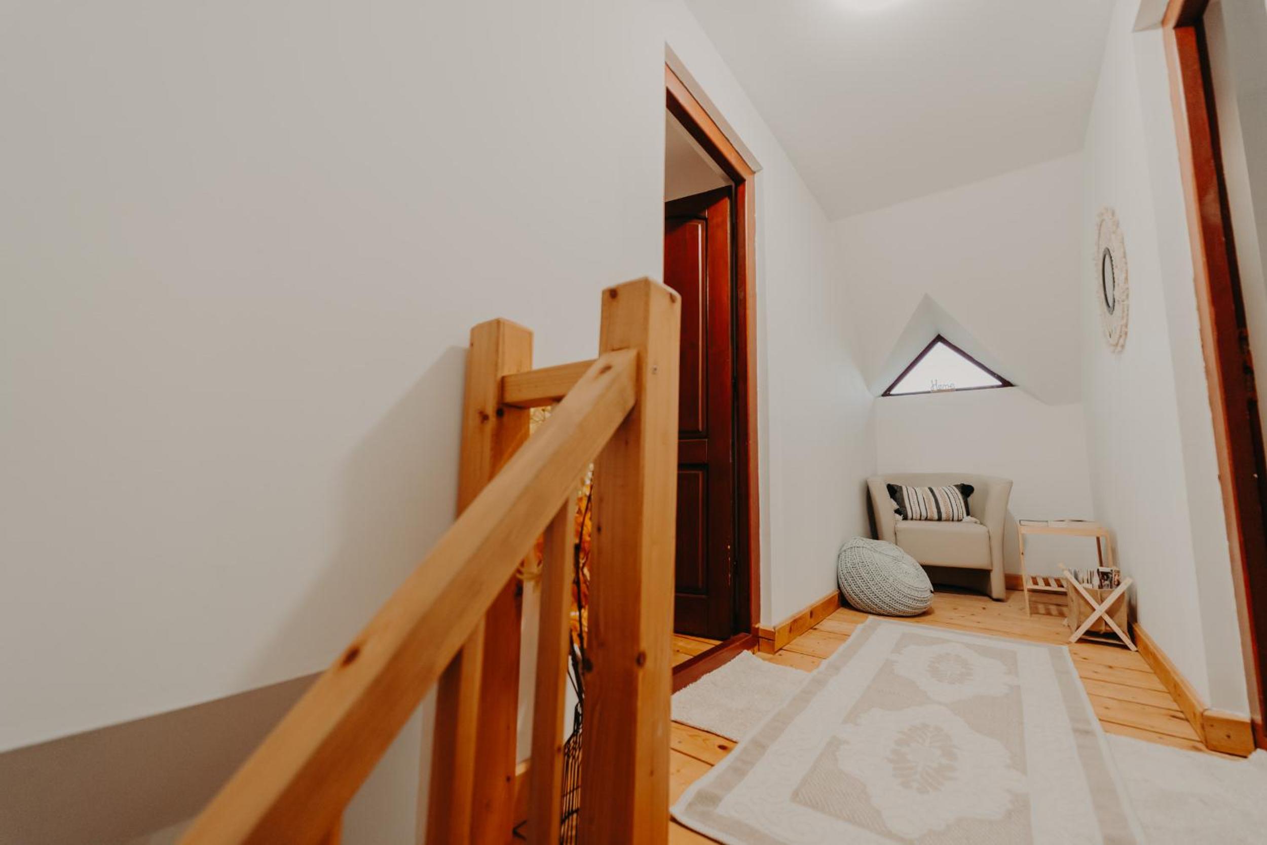 Two-Bedroom House - Photo 7