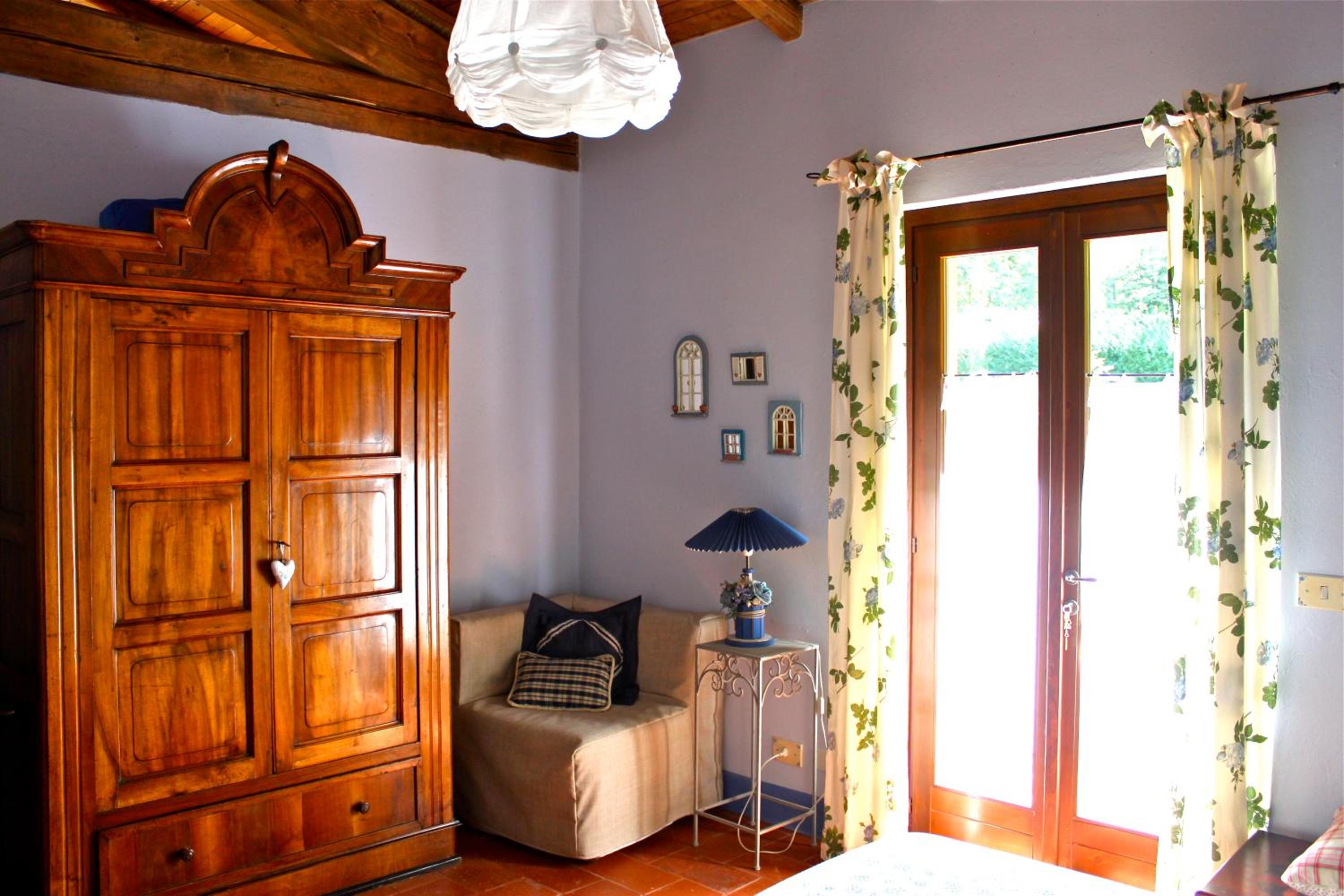One-Bedroom House photo 1