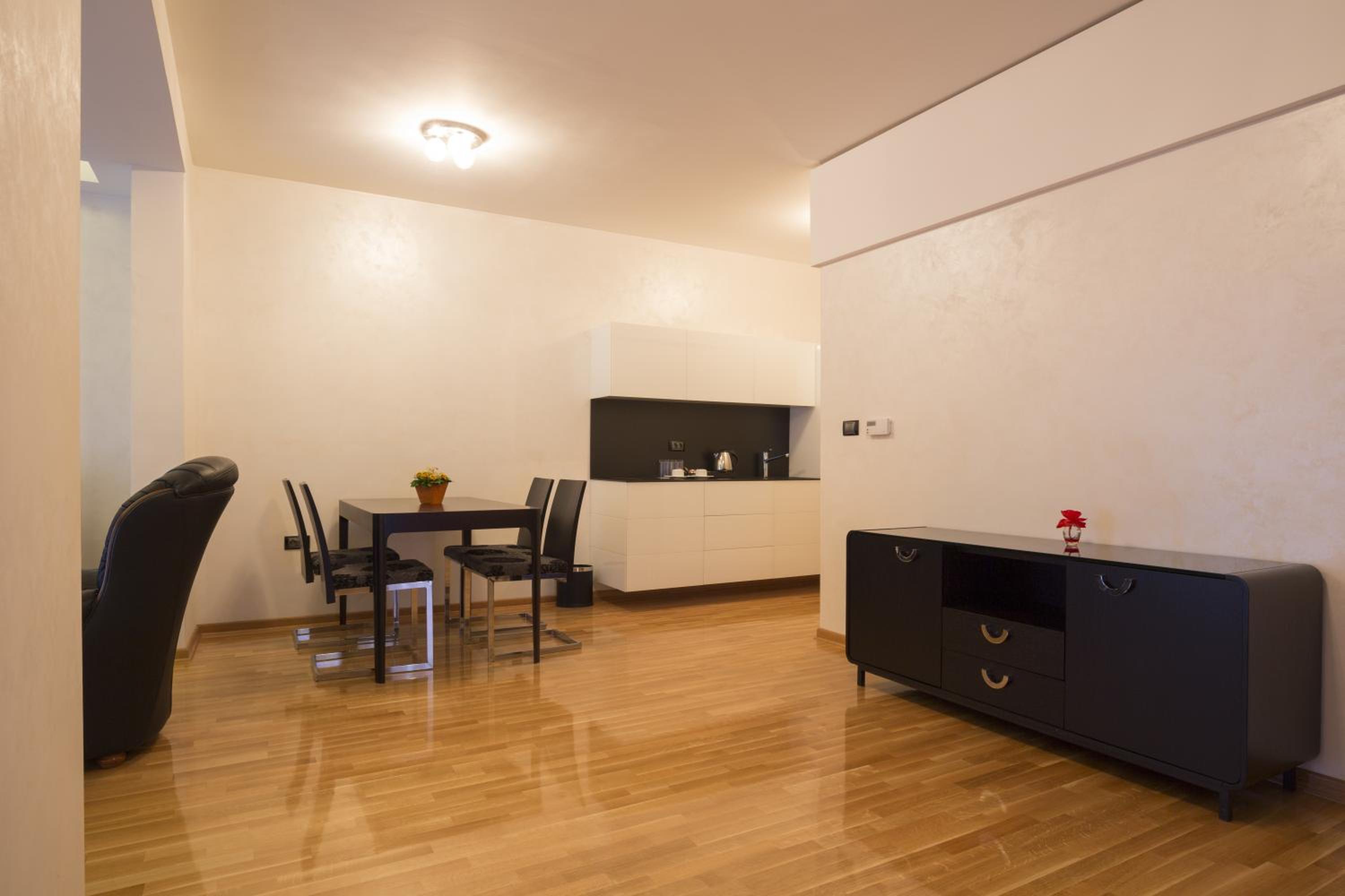 Two-Bedroom Apartment photo 3