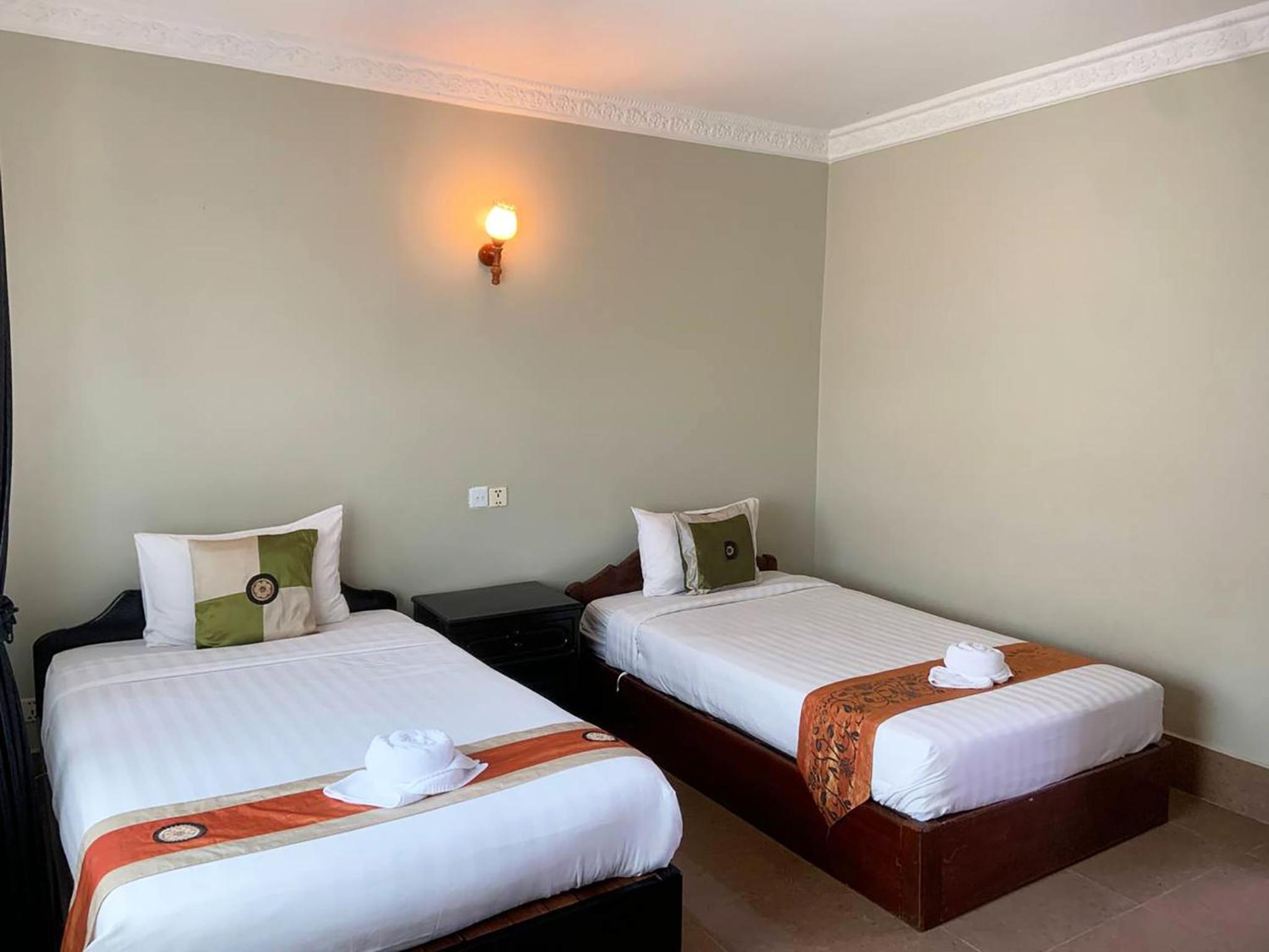 Deluxe Twin room with breakfast - Photo 11